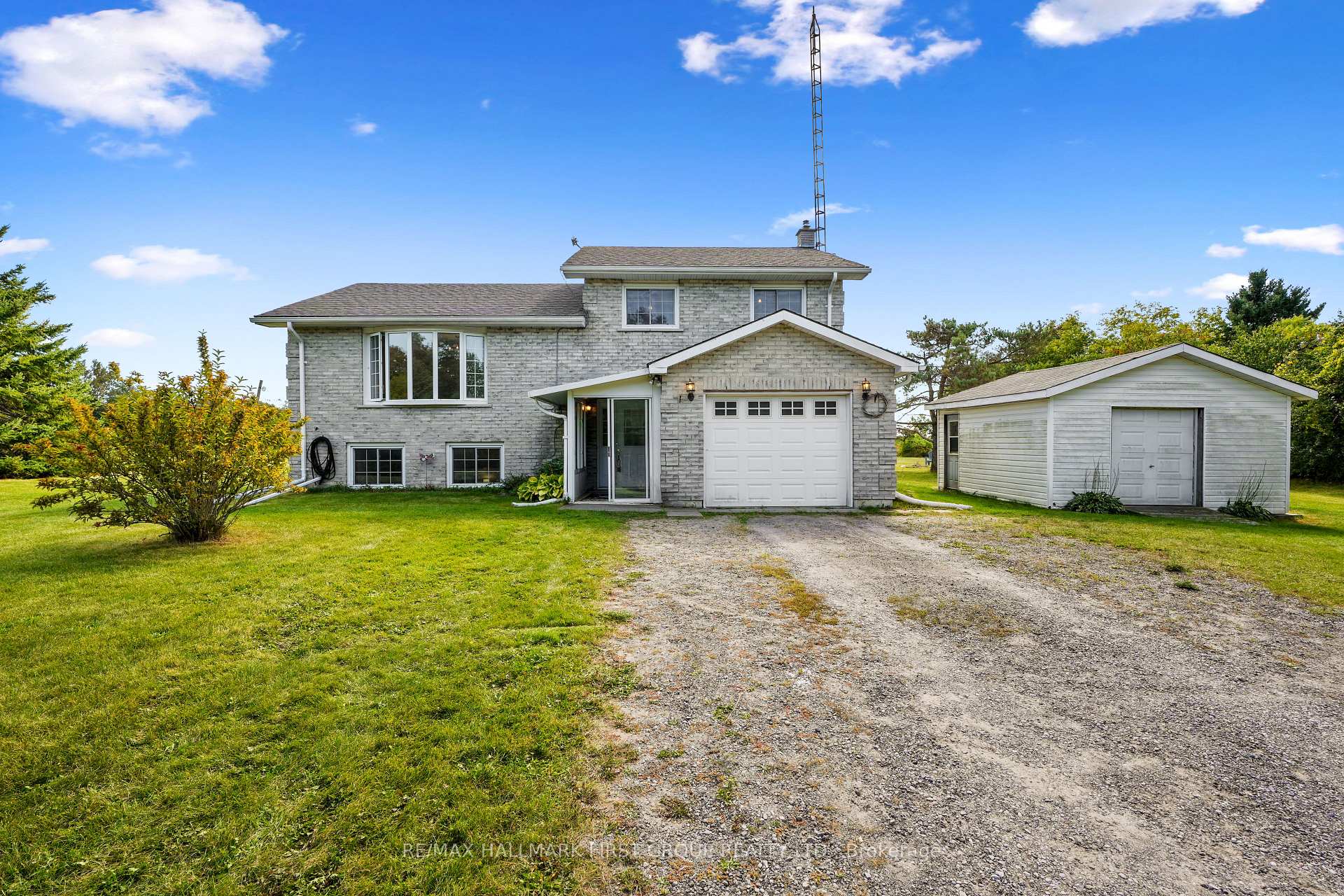 Photo 4 of 141 Cedar Lane, Cramahe, Colborne — HOMEH