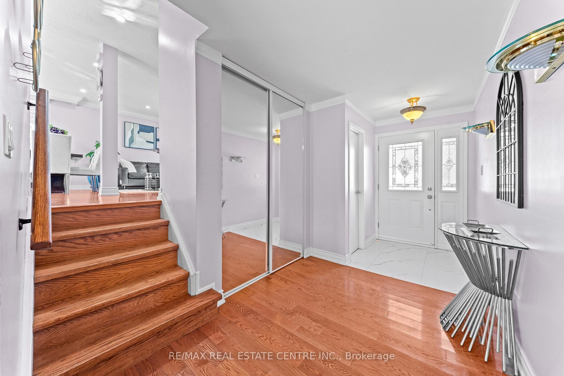 Photo 5 of 27 Jefferson Road, Brampton, Northgate — HOMEH