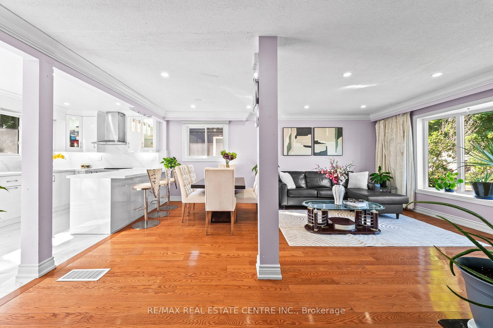 Photo 7 of 27 Jefferson Road, Brampton, Northgate — HOMEH