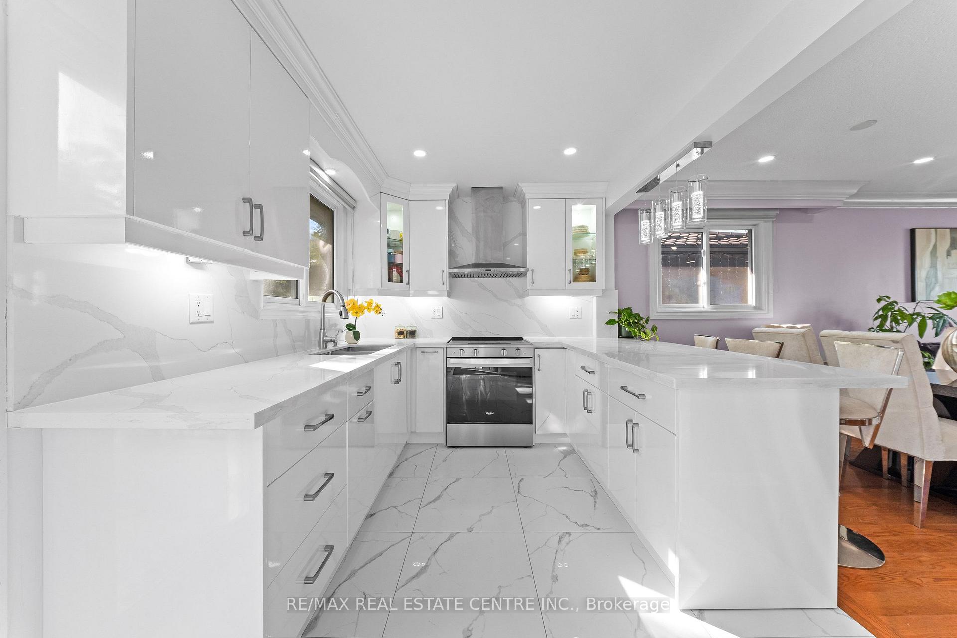 Photo 14 of 27 Jefferson Road, Brampton, Northgate — HOMEH