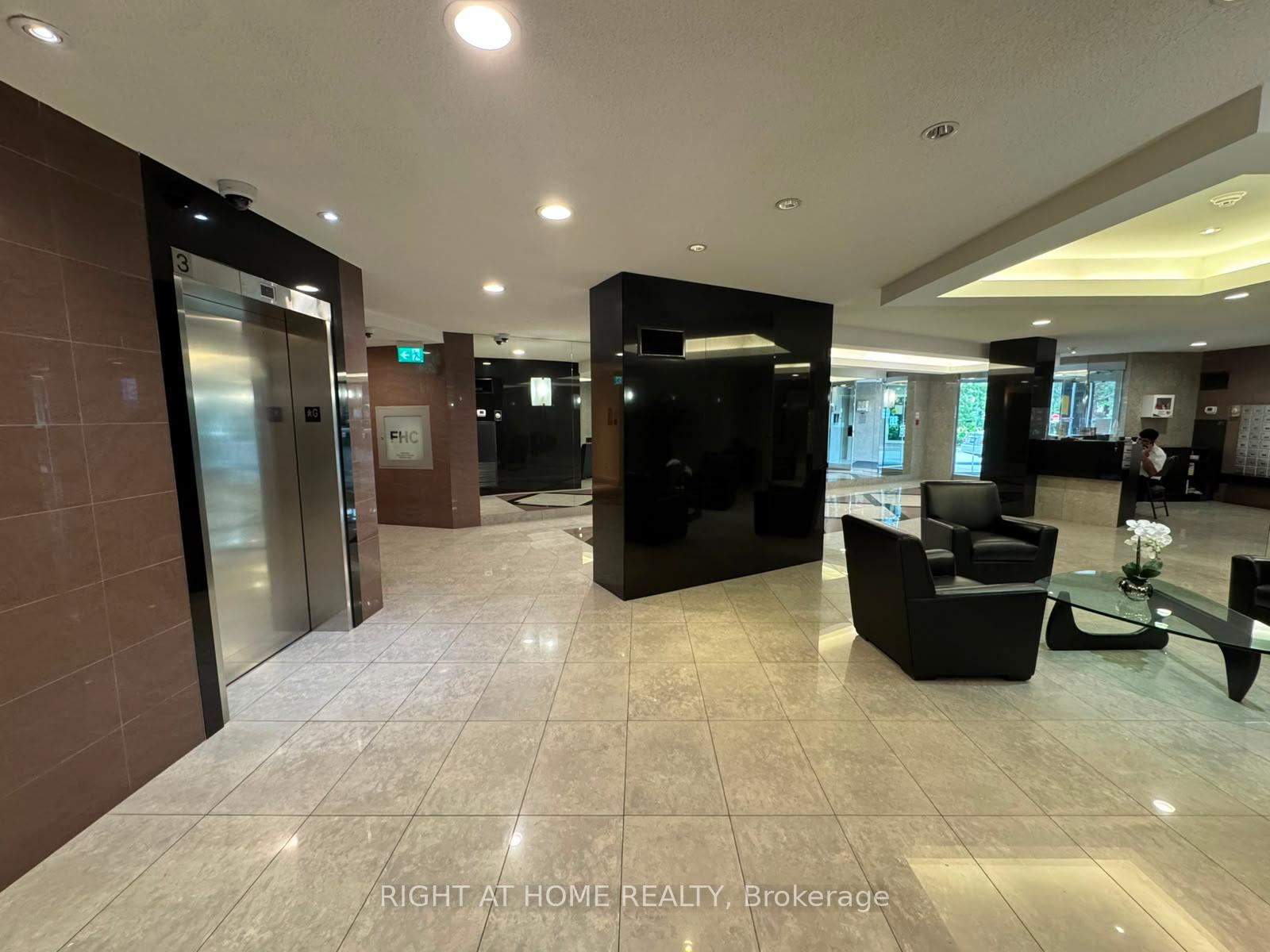 Photo 36 of Unit 210, 7250 Yonge Street, Vaughan, Crestwood-Springfarm-Yorkhill — HOMEH