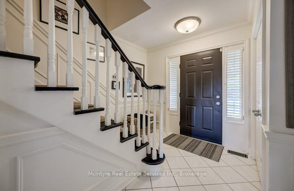 Photo 3 of 549 Clair Creek Boulevard, Waterloo, Upper Beechwood — HOMEH