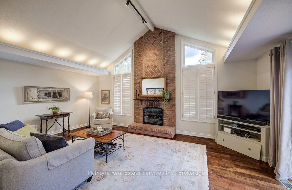 Photo 16 of 549 Clair Creek Boulevard, Waterloo, Upper Beechwood — HOMEH