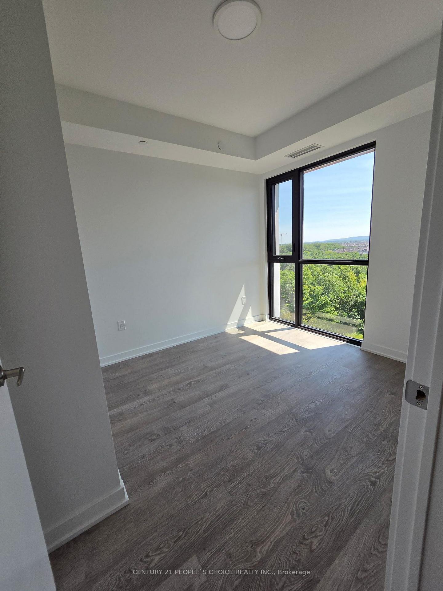 Photo 4 of Unit 702, 740 Whitlock Avenue, Milton, Cobban — HOMEH