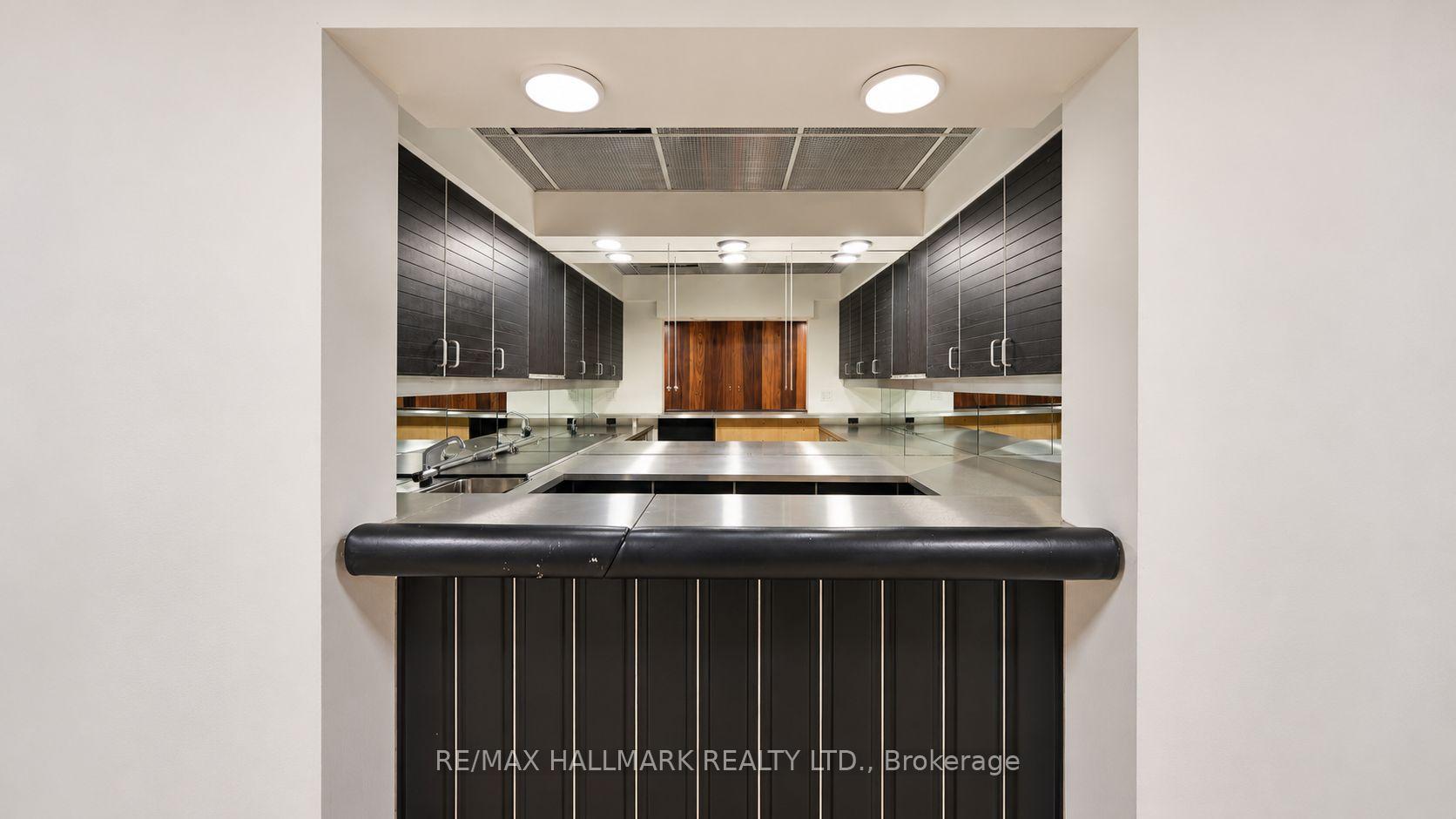 Photo 43 of 16 Royal Oak Drive, North York, Bridle Path-Sunnybrook-York Mills — HOMEH