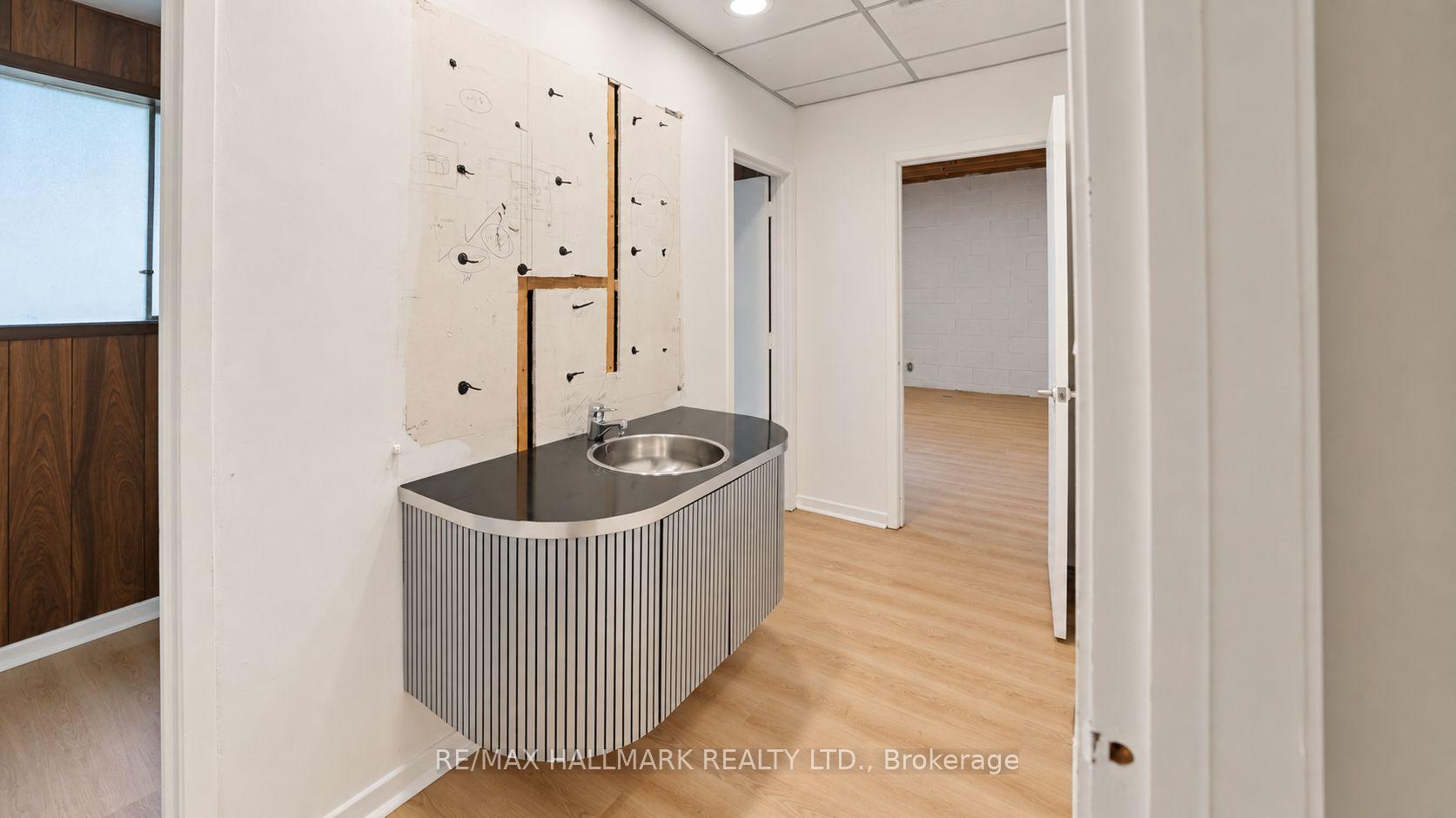 Photo 47 of 16 Royal Oak Drive, North York, Bridle Path-Sunnybrook-York Mills — HOMEH