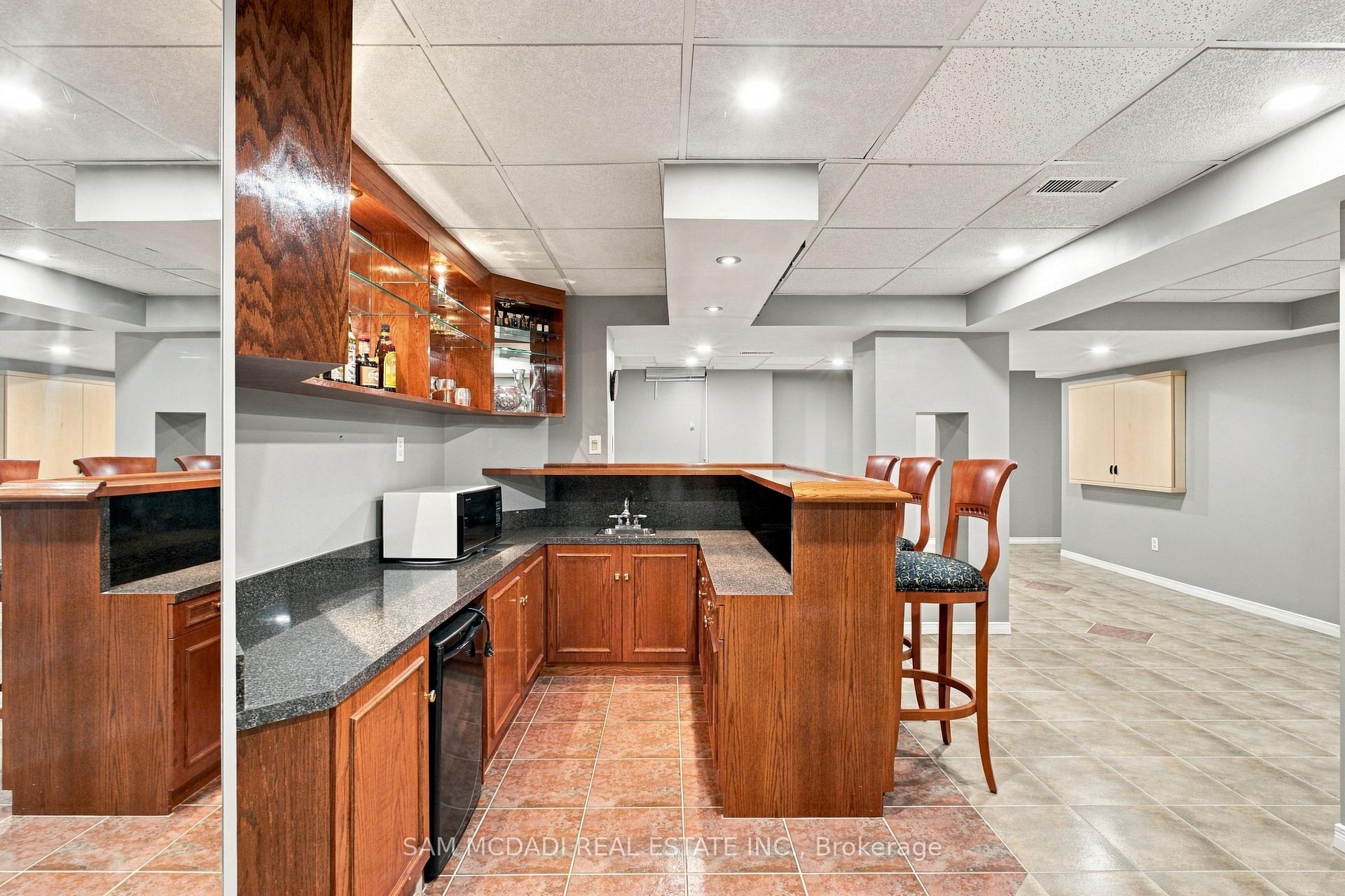 Photo 46 of 5289 Fallingbrook Drive, Mississauga, East Credit — HOMEH