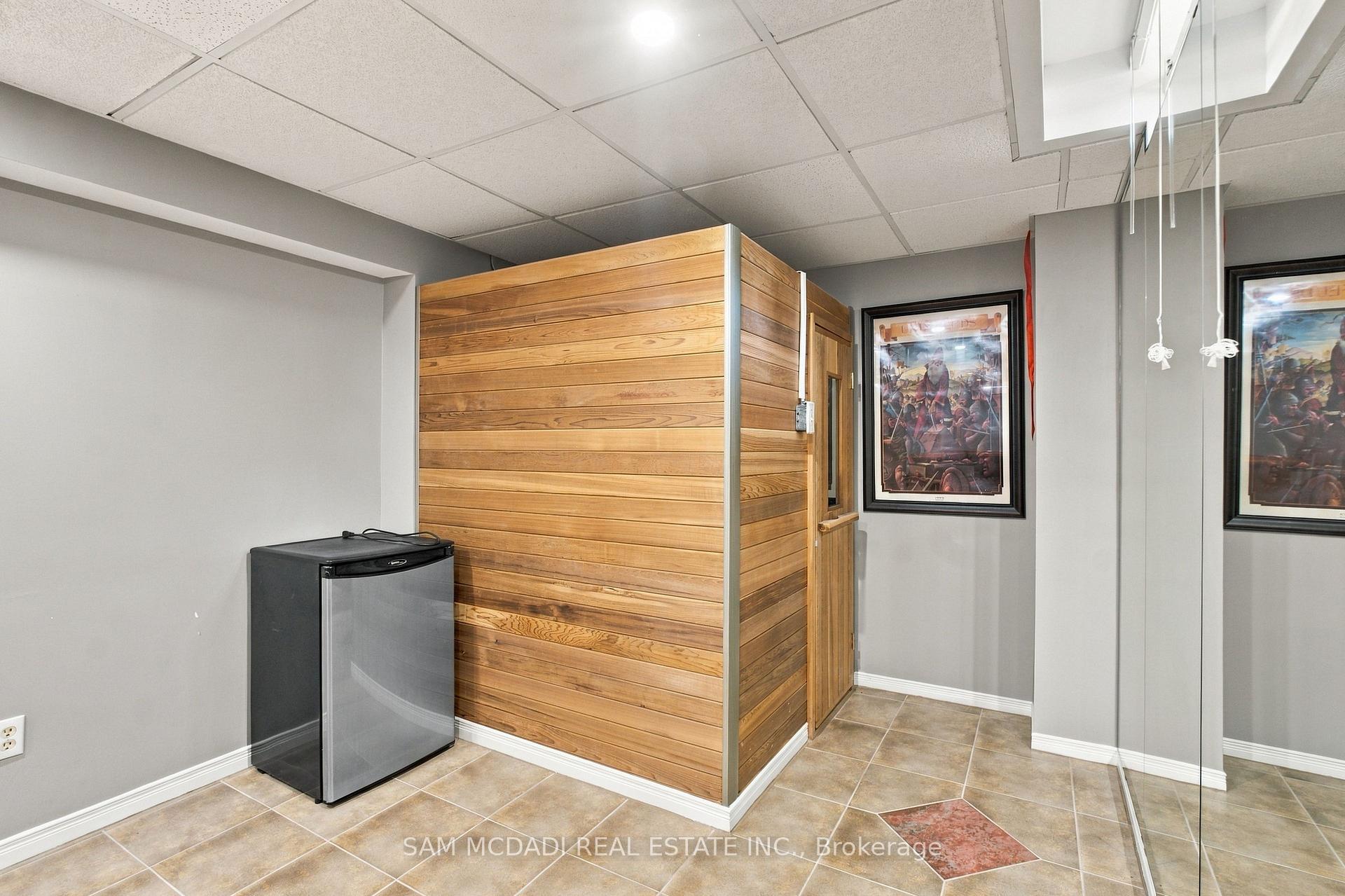 Photo 49 of 5289 Fallingbrook Drive, Mississauga, East Credit — HOMEH