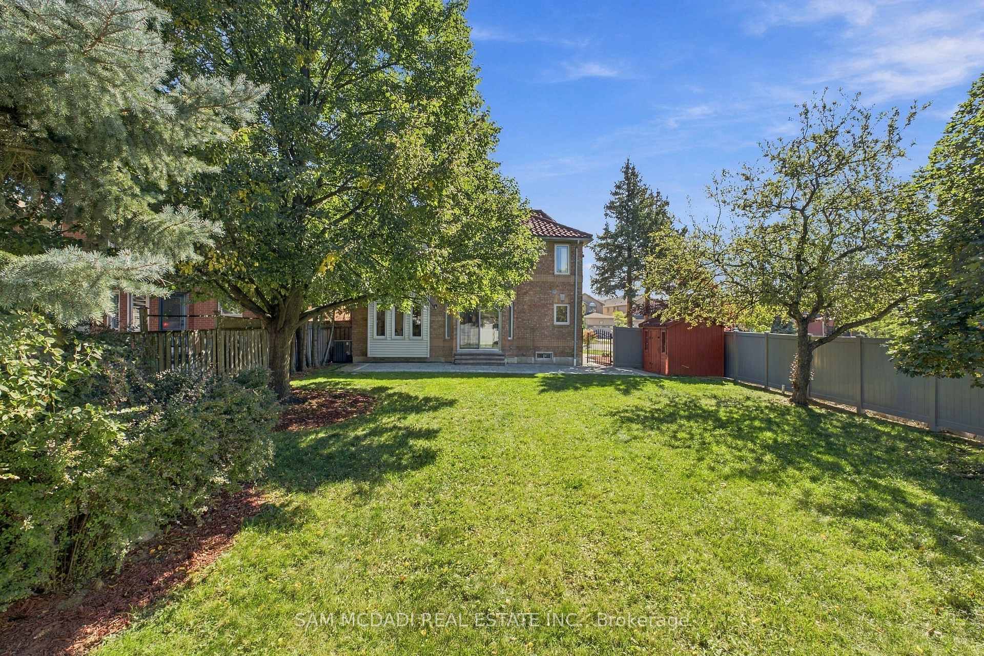 Photo 56 of 5289 Fallingbrook Drive, Mississauga, East Credit — HOMEH