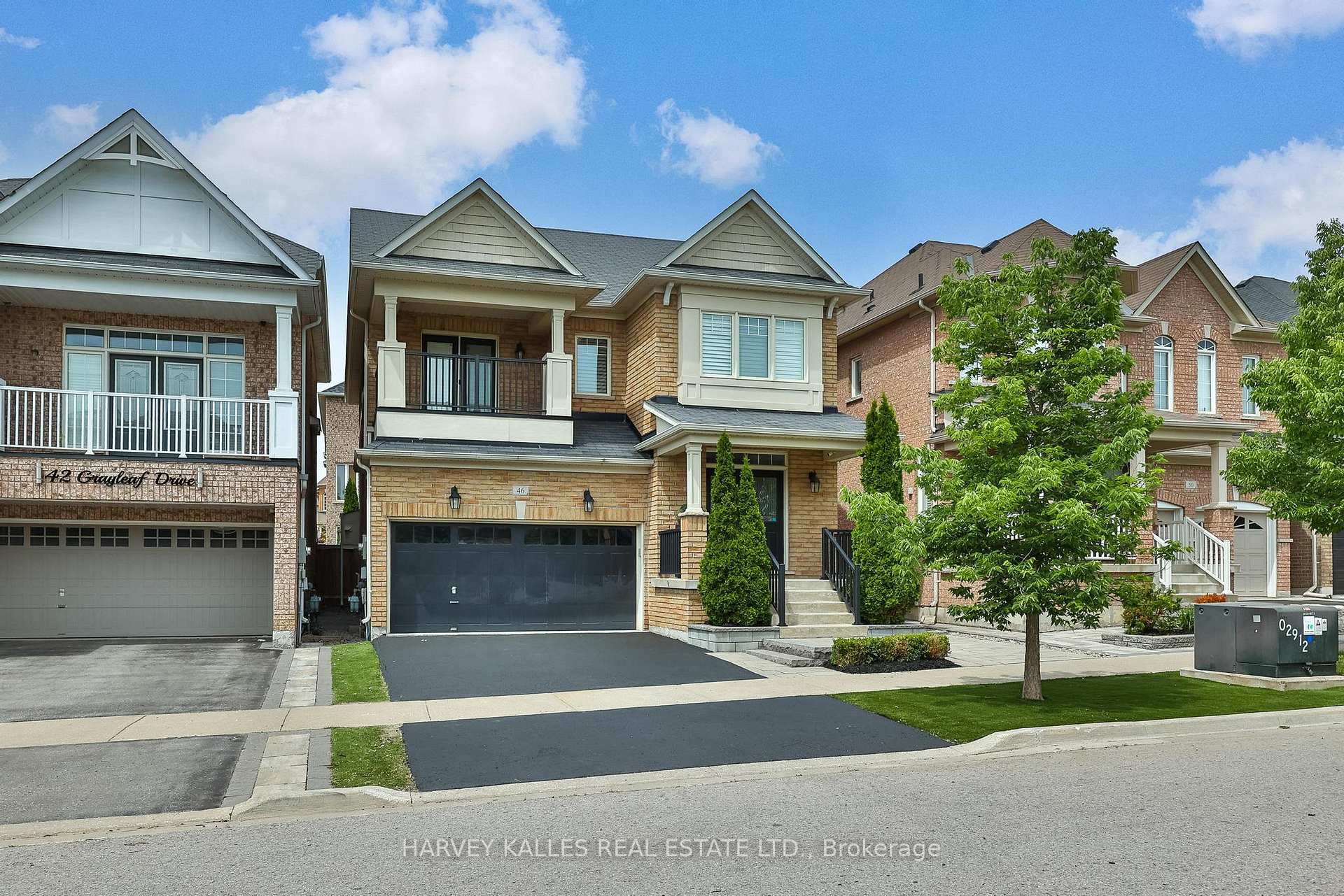 Photo 1 of 46 Grayleaf Drive, Whitchurch-Stouffville, Stouffville — HOMEH
