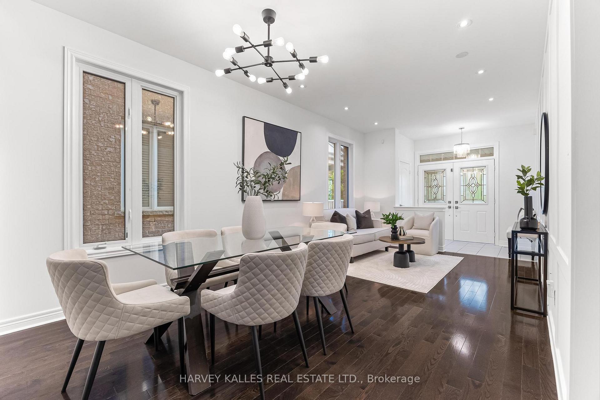 Photo 6 of 46 Grayleaf Drive, Whitchurch-Stouffville, Stouffville — HOMEH