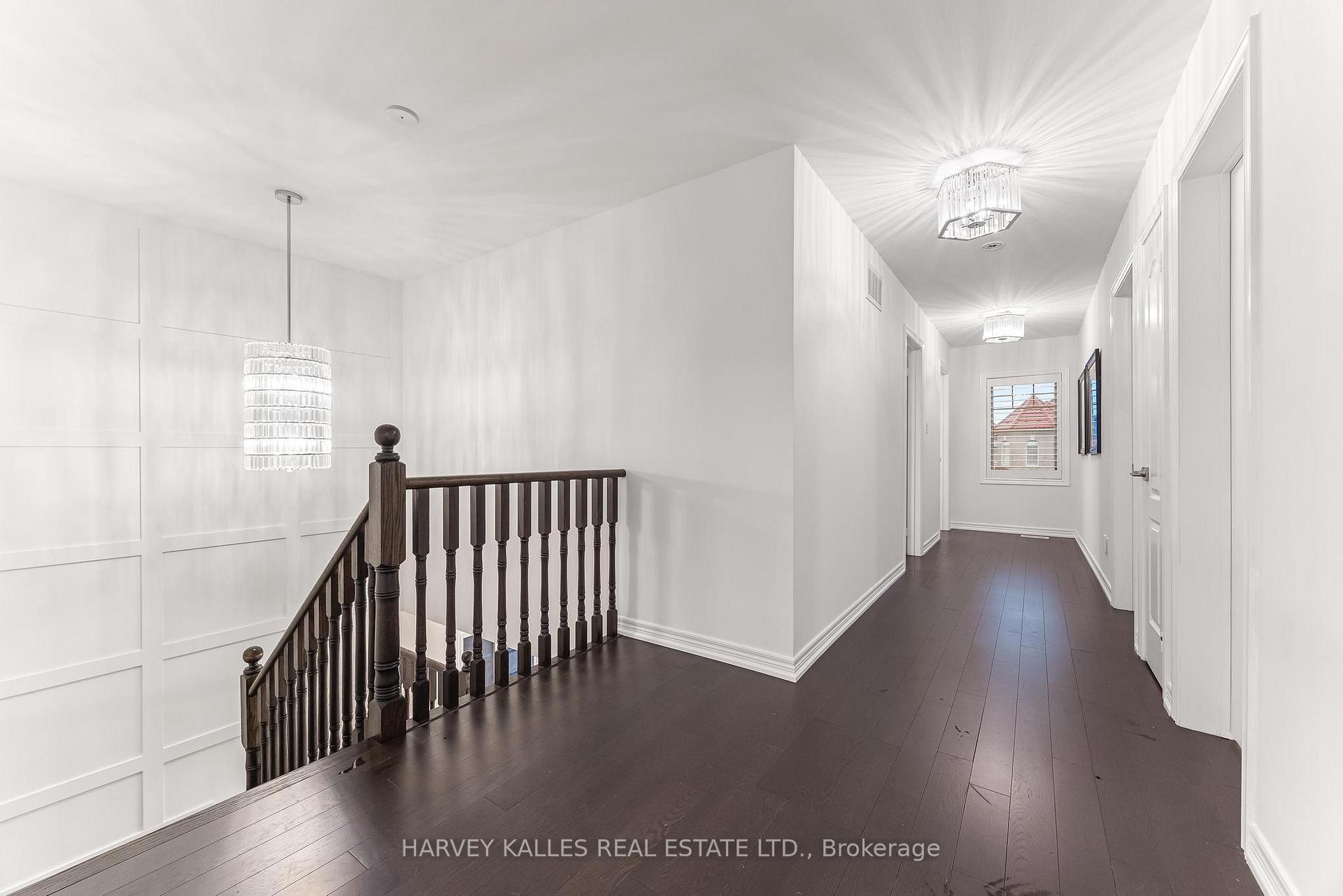 Photo 23 of 46 Grayleaf Drive, Whitchurch-Stouffville, Stouffville — HOMEH