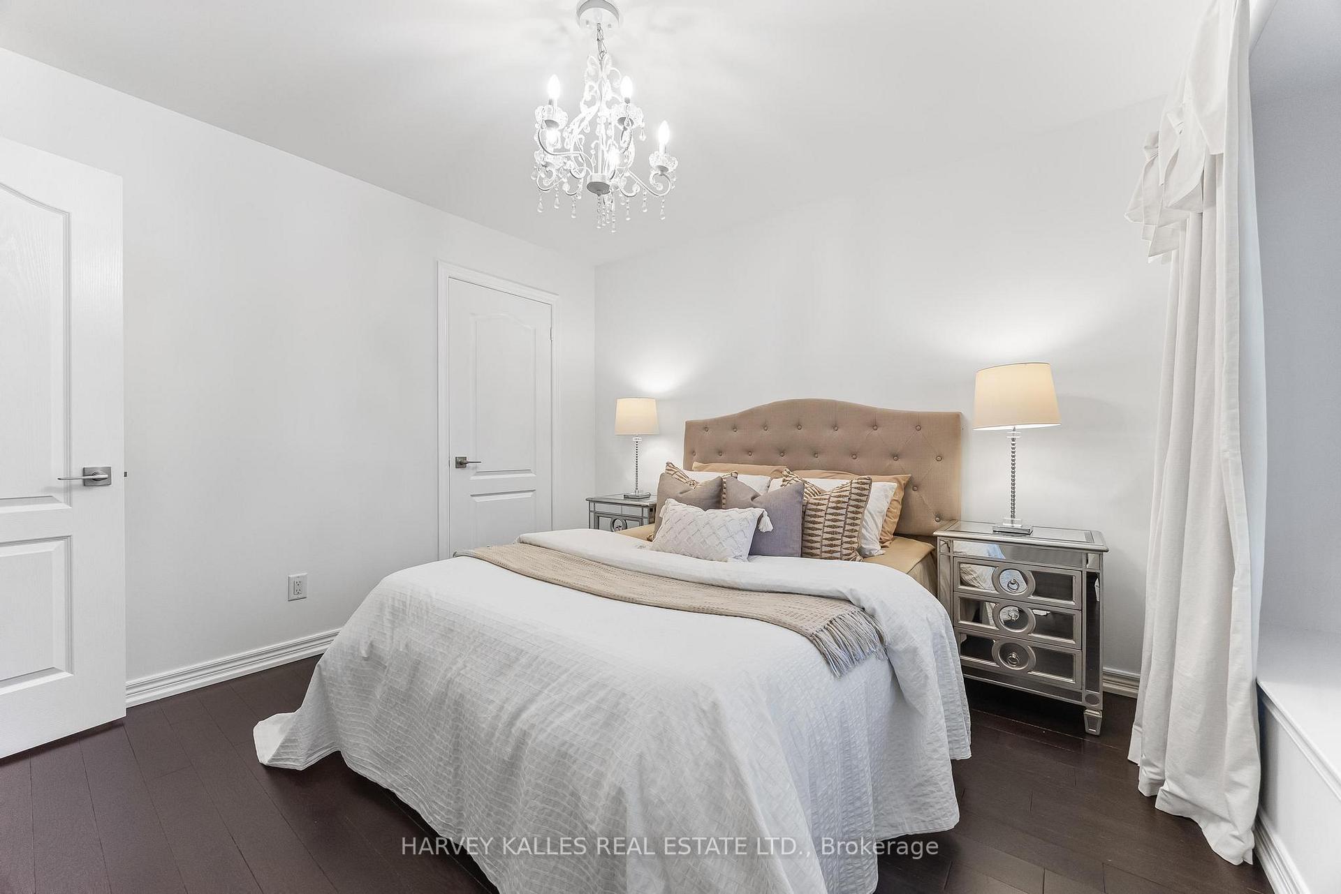 Photo 41 of 46 Grayleaf Drive, Whitchurch-Stouffville, Stouffville — HOMEH