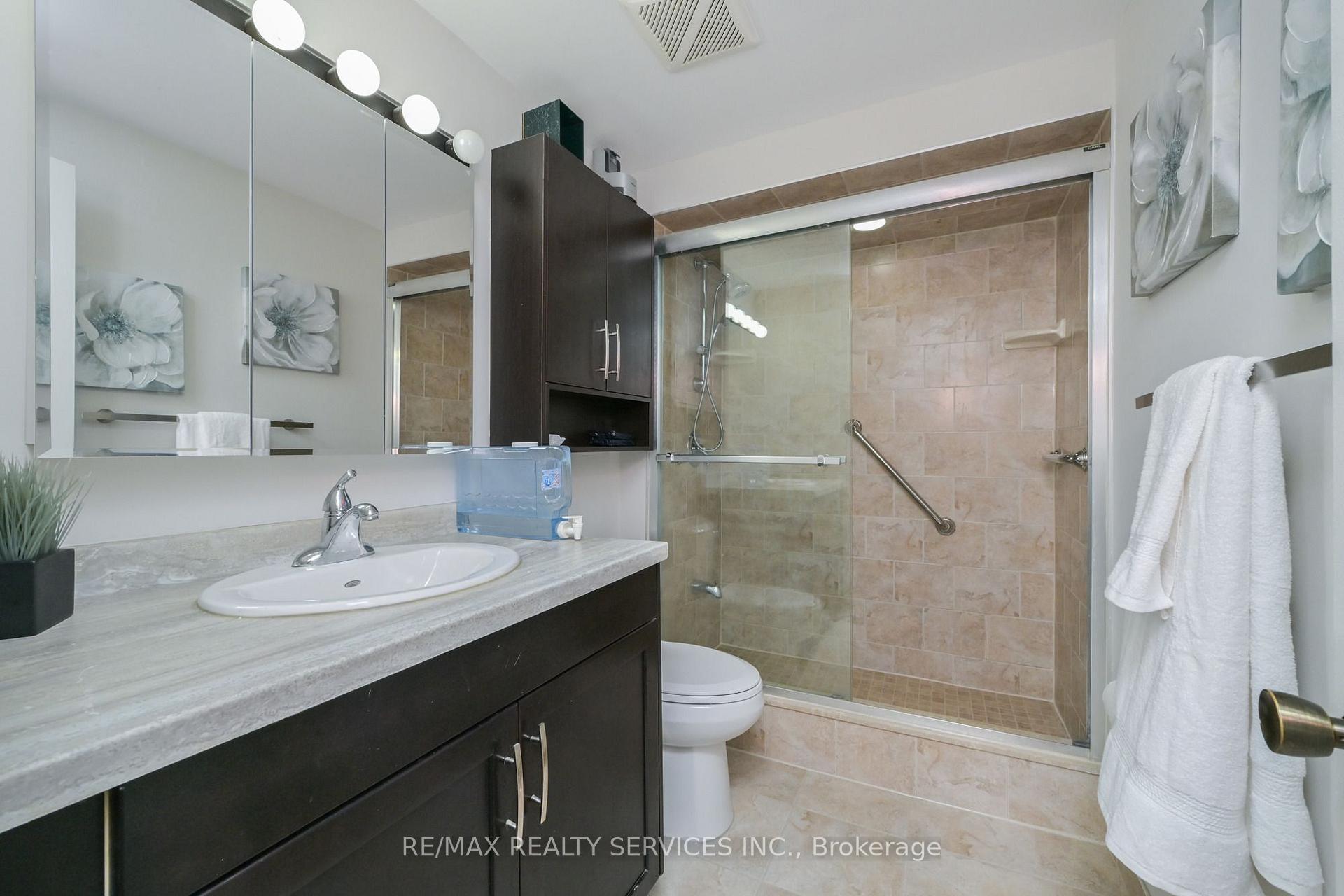 Photo 23 of 67 Sandmere Avenue, Brampton, Heart Lake West — HOMEH