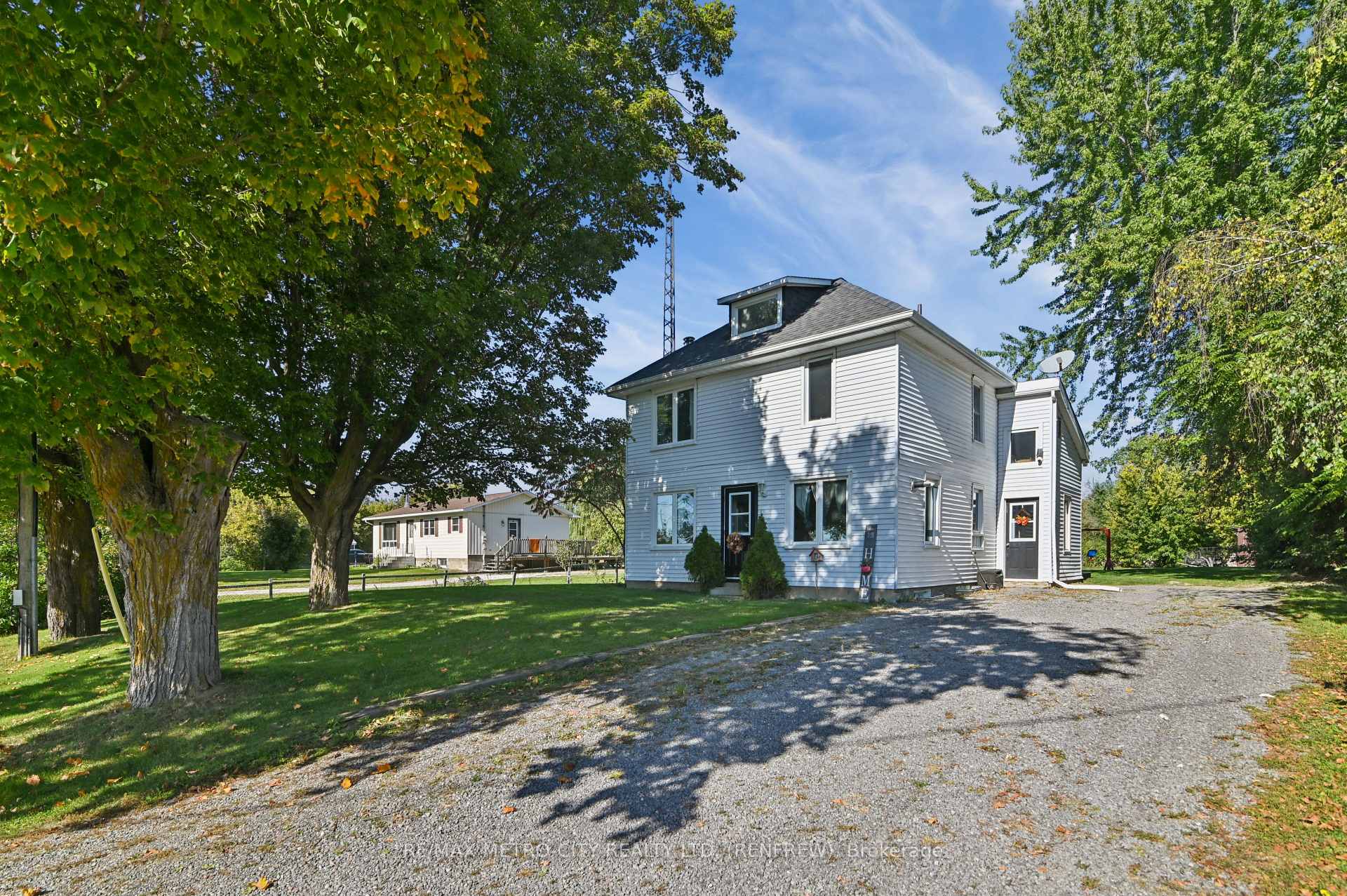 Front of 2328 Kerr Line