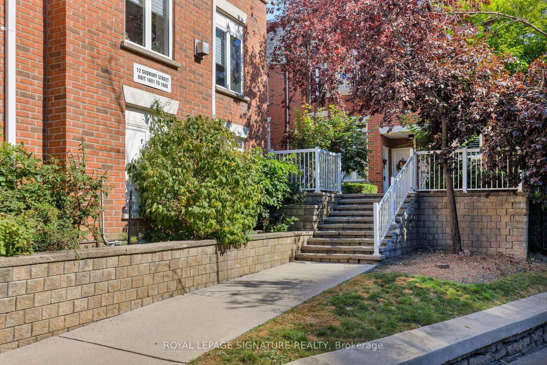 Front of Unit 1606, 12 Sudbury Street