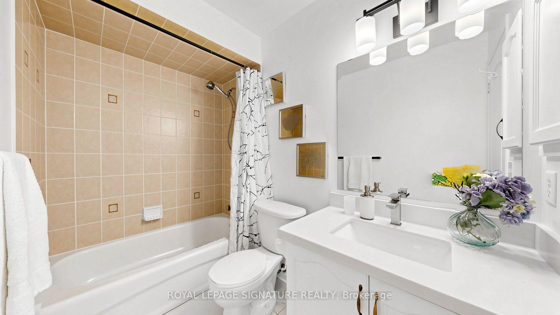 Photo 14 of 18 Montagues Lane, Markham, Cornell — HOMEH