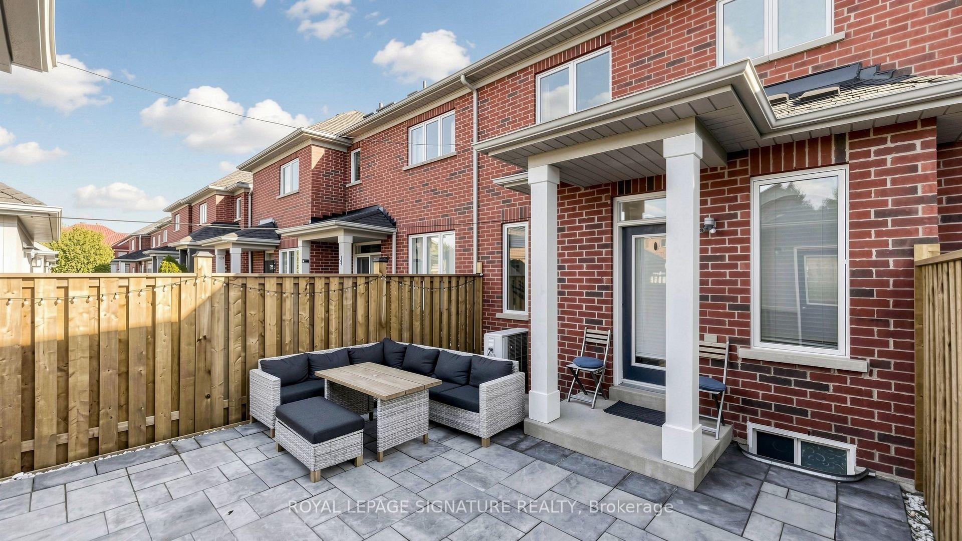 Photo 18 of 18 Montagues Lane, Markham, Cornell — HOMEH