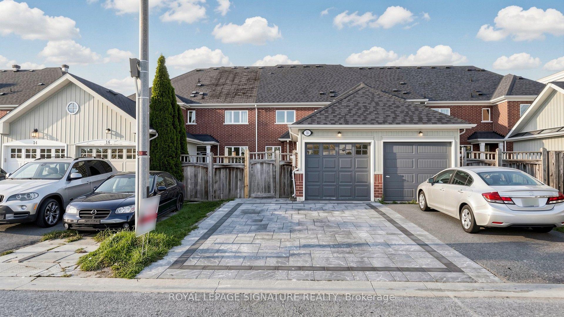Photo 20 of 18 Montagues Lane, Markham, Cornell — HOMEH