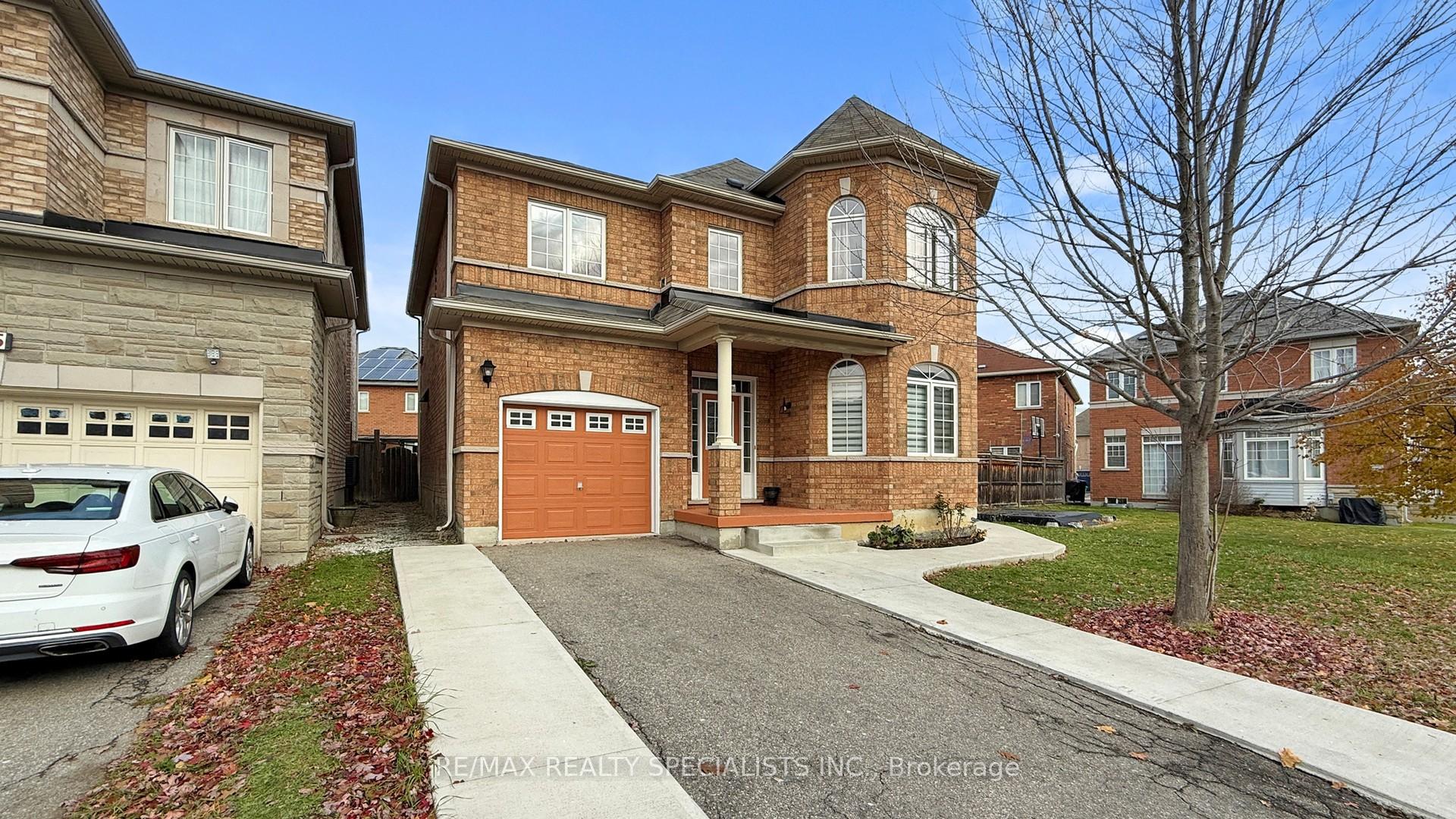 Photo 2 of 13 Ledgerock Road, Brampton, Bram East — HOMEH