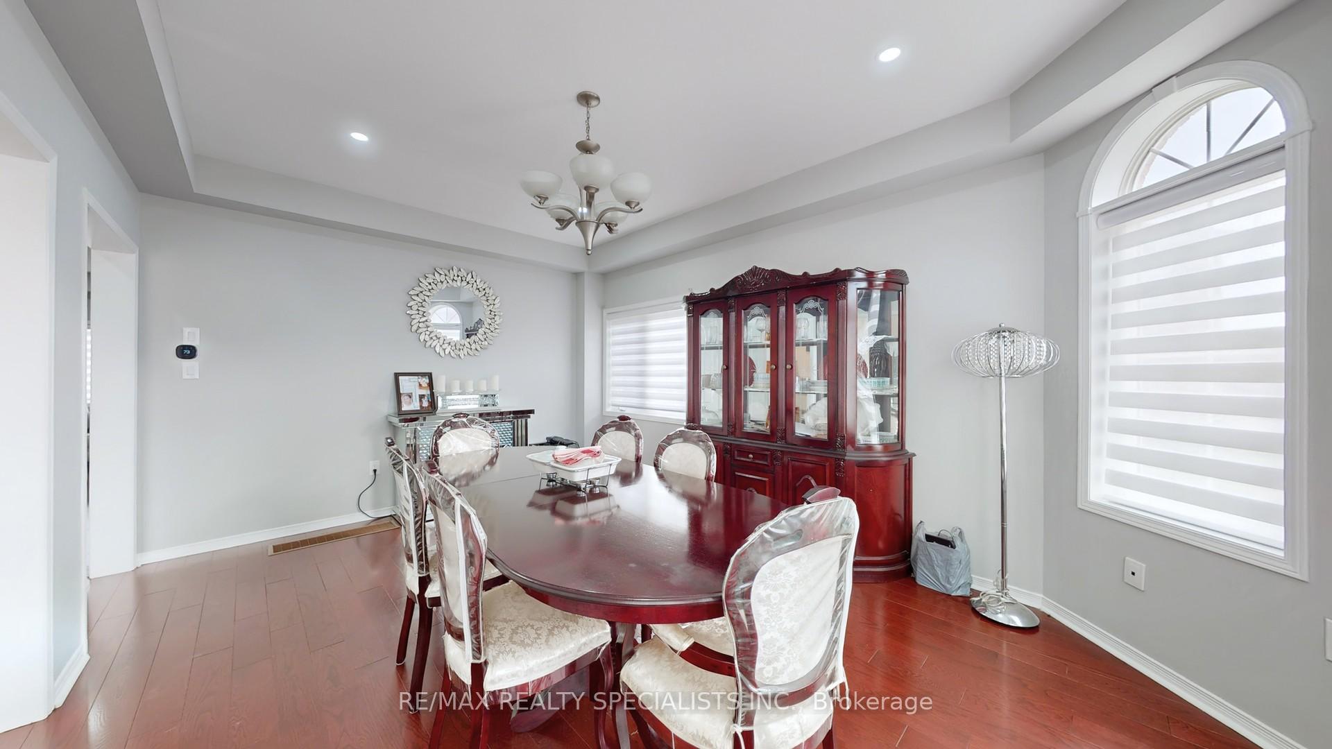 Photo 15 of 13 Ledgerock Road, Brampton, Bram East — HOMEH