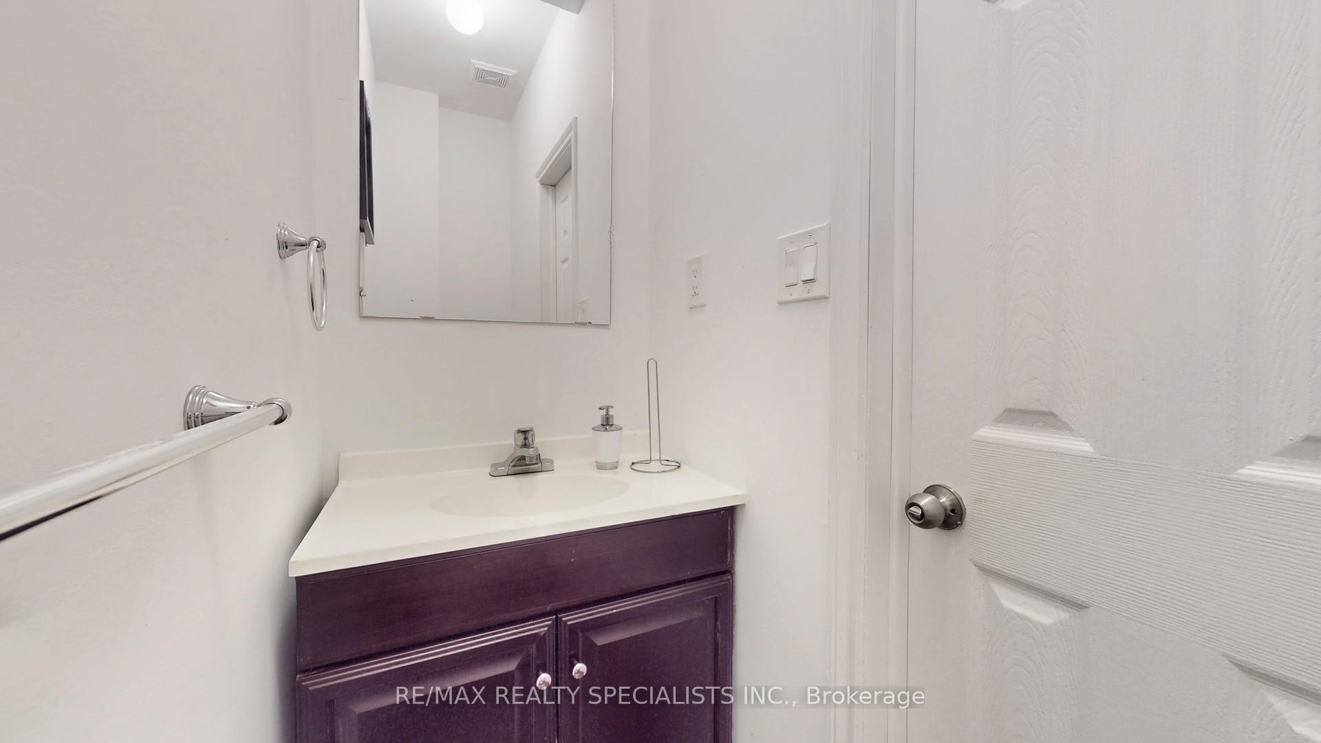 Photo 19 of 13 Ledgerock Road, Brampton, Bram East — HOMEH