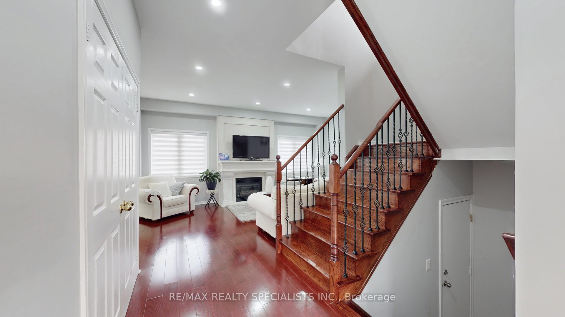 Photo 21 of 13 Ledgerock Road, Brampton, Bram East — HOMEH