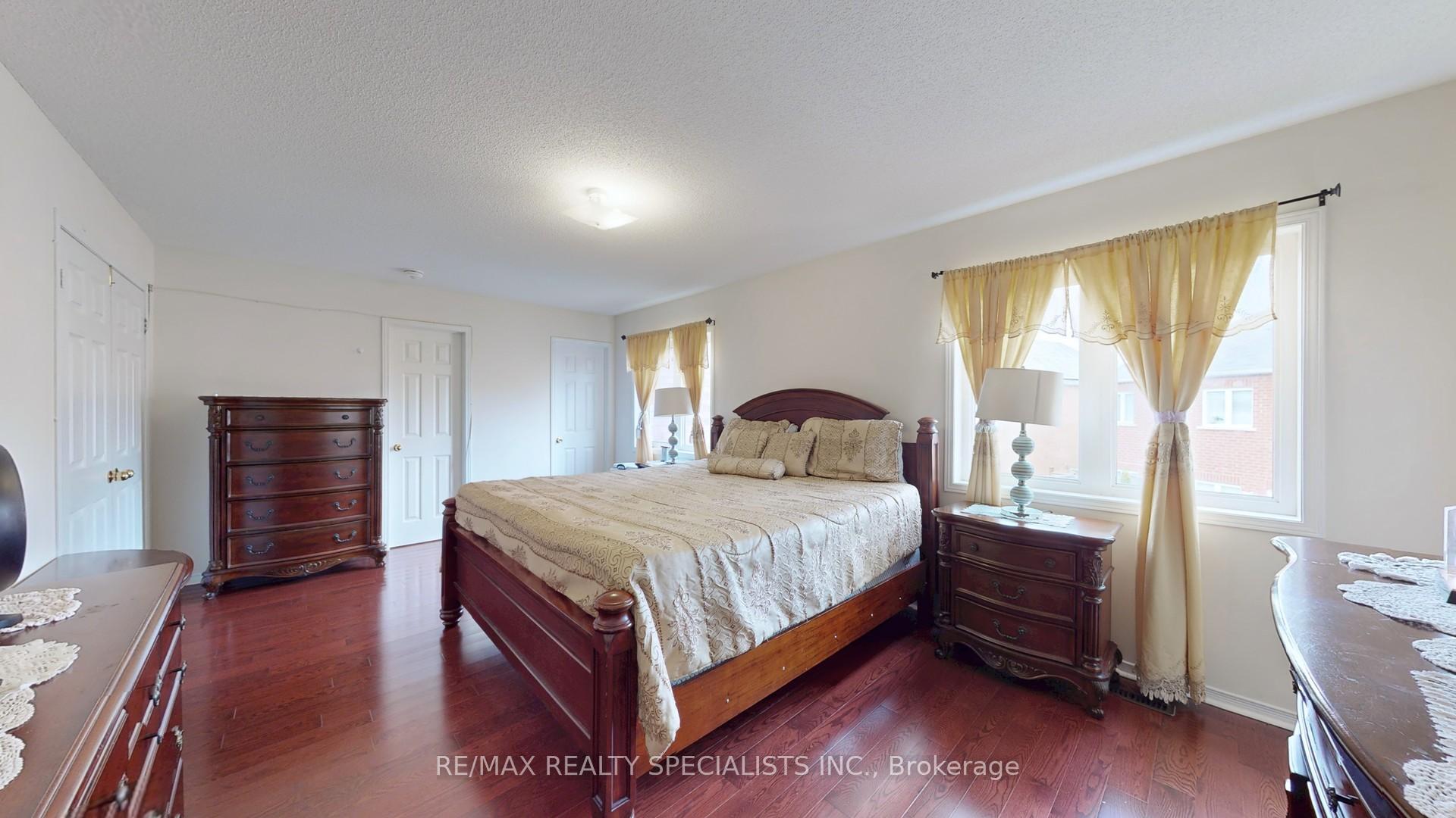 Photo 24 of 13 Ledgerock Road, Brampton, Bram East — HOMEH
