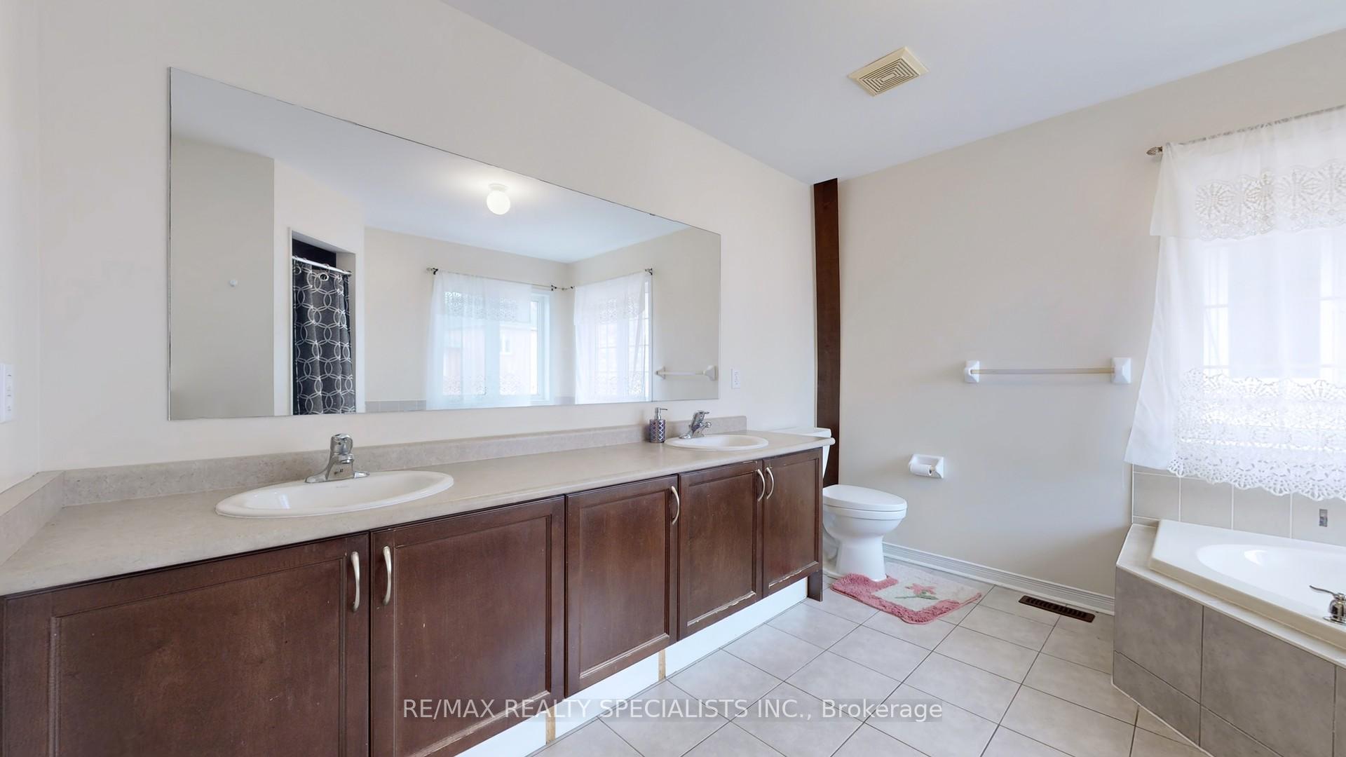 Photo 25 of 13 Ledgerock Road, Brampton, Bram East — HOMEH