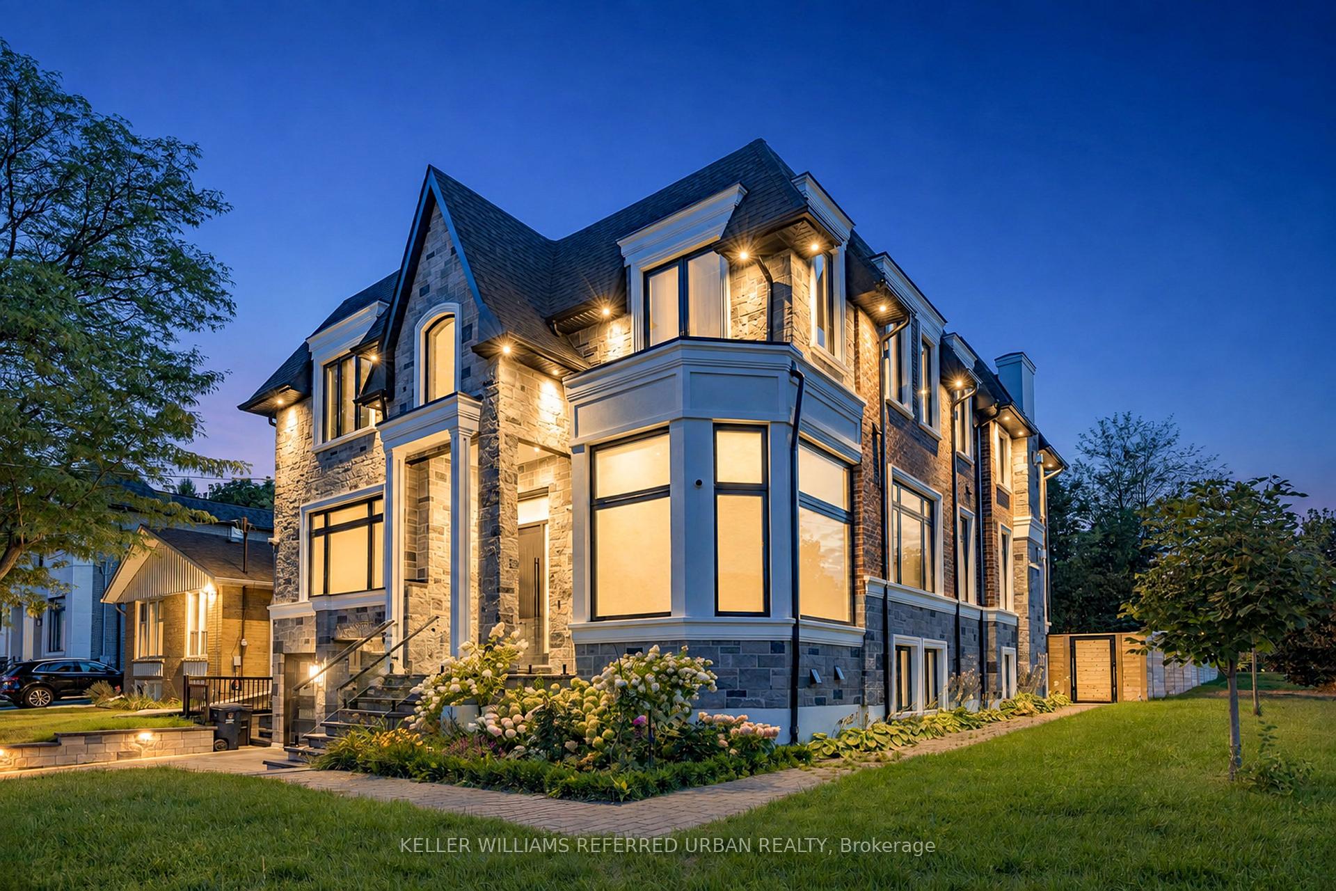 Photo 2 of 35 Lloydminster Crescent, North York, Newtonbrook East — HOMEH