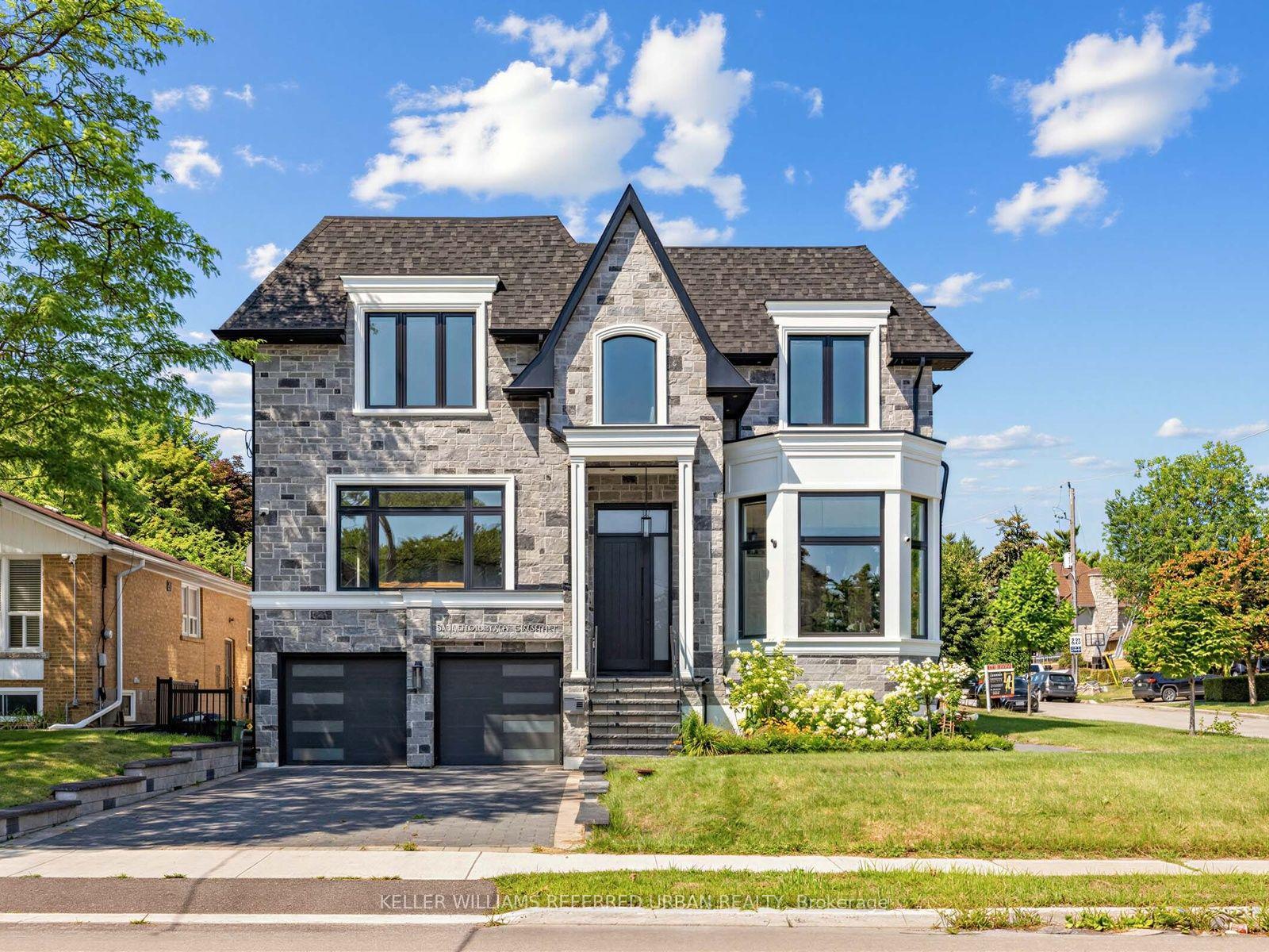 Photo 3 of 35 Lloydminster Crescent, North York, Newtonbrook East — HOMEH