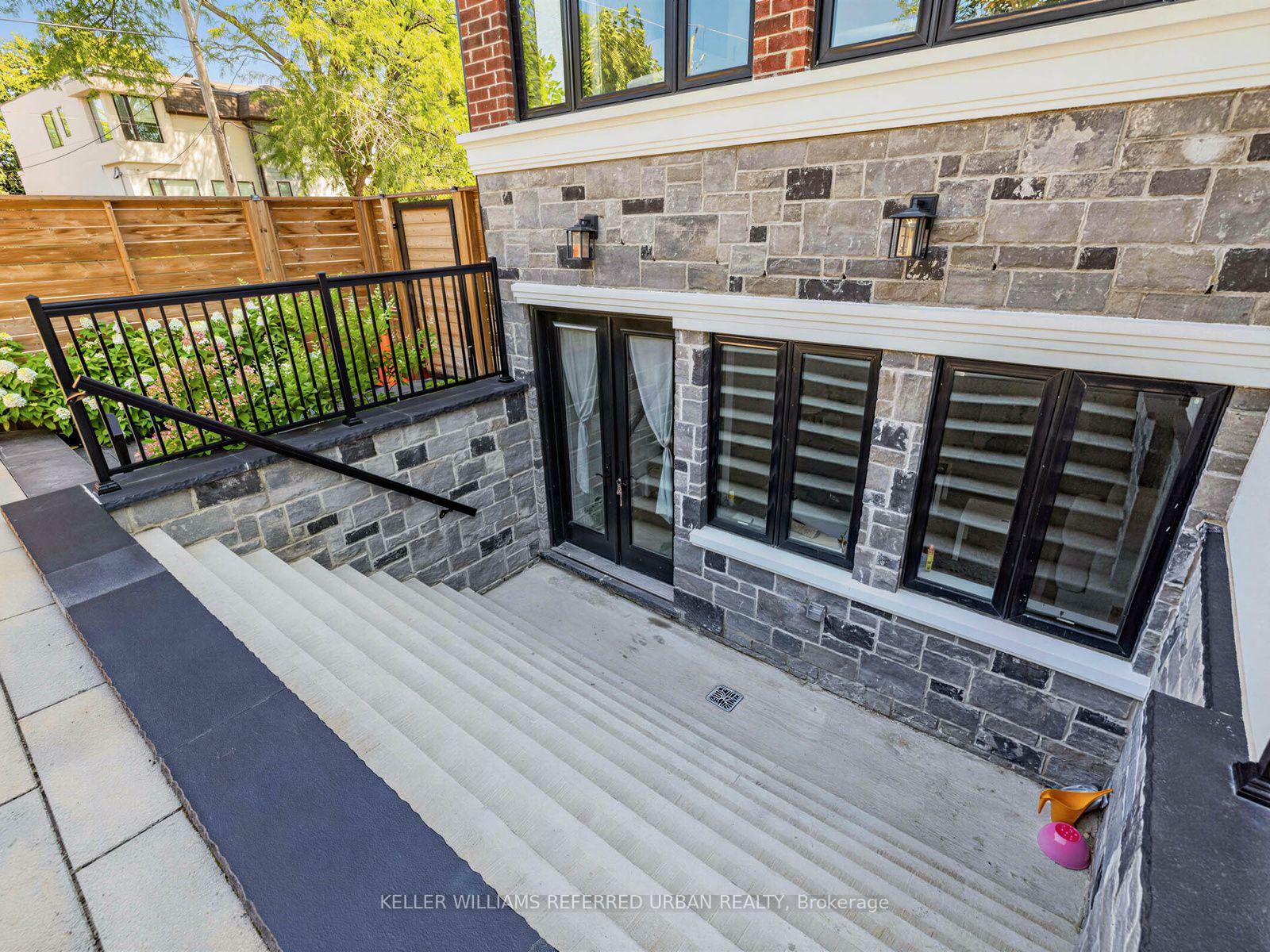 Photo 48 of 35 Lloydminster Crescent, North York, Newtonbrook East — HOMEH