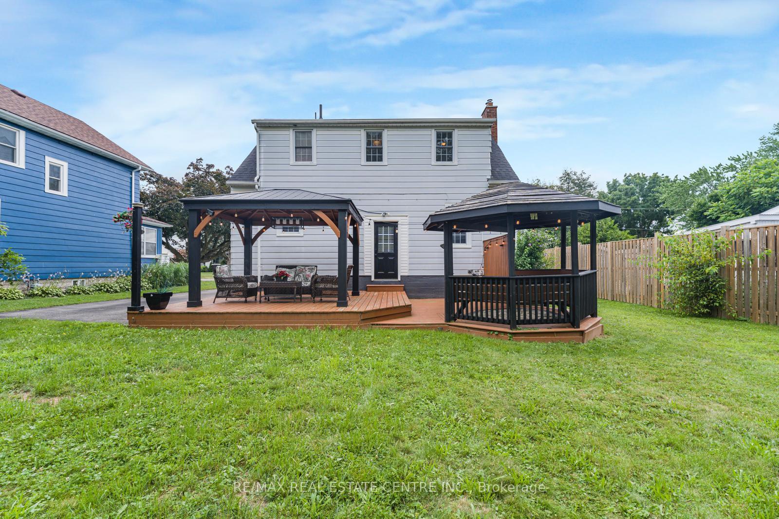 Photo 5 of 5857 Murray Street, Niagara Falls, Dorchester — HOMEH