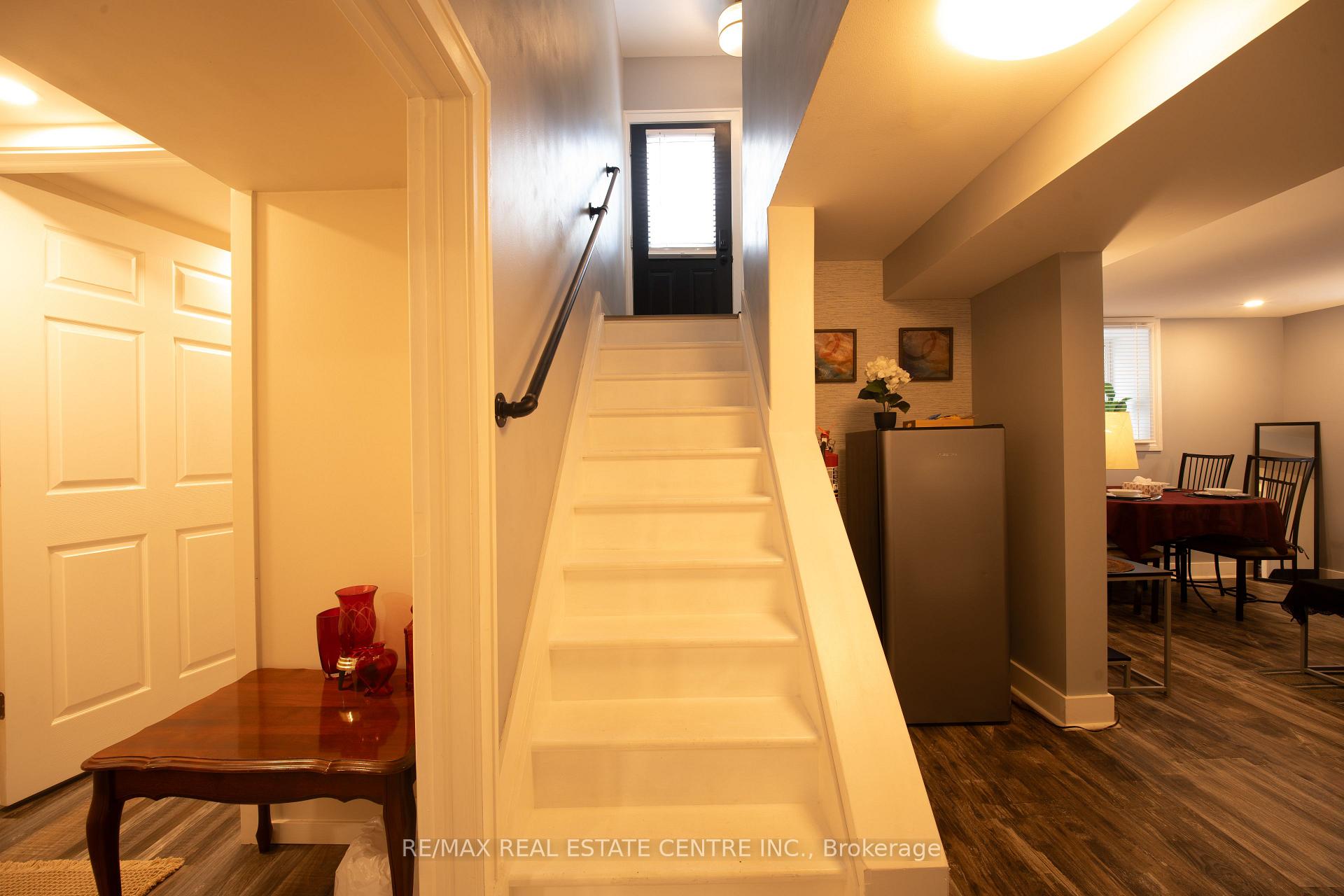 Photo 32 of 5857 Murray Street, Niagara Falls, Dorchester — HOMEH