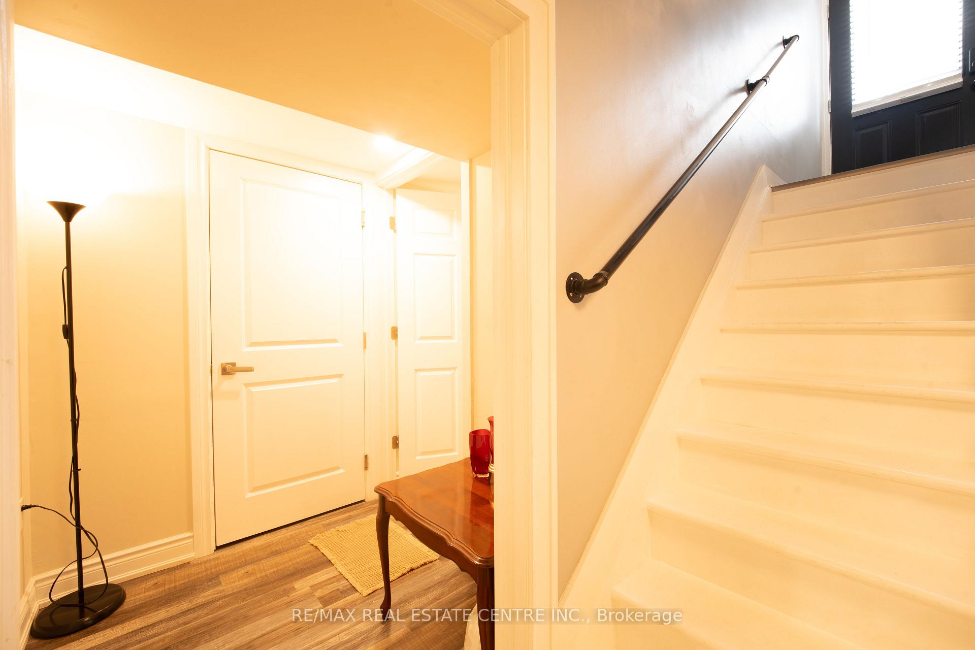 Photo 33 of 5857 Murray Street, Niagara Falls, Dorchester — HOMEH