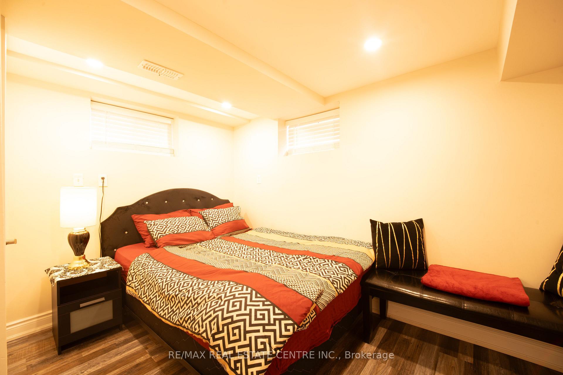 Photo 41 of 5857 Murray Street, Niagara Falls, Dorchester — HOMEH