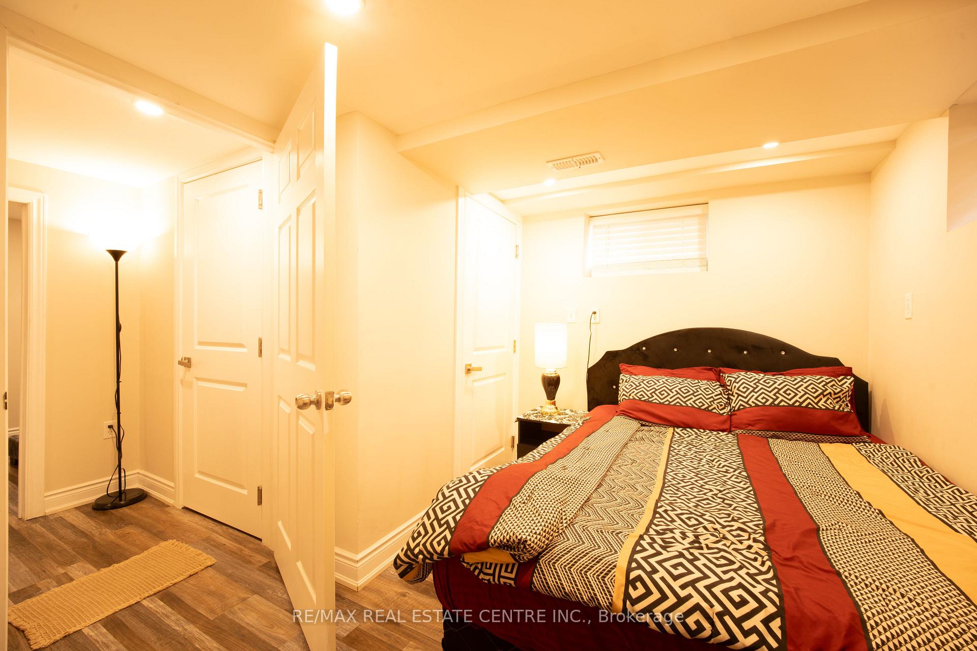 Photo 42 of 5857 Murray Street, Niagara Falls, Dorchester — HOMEH