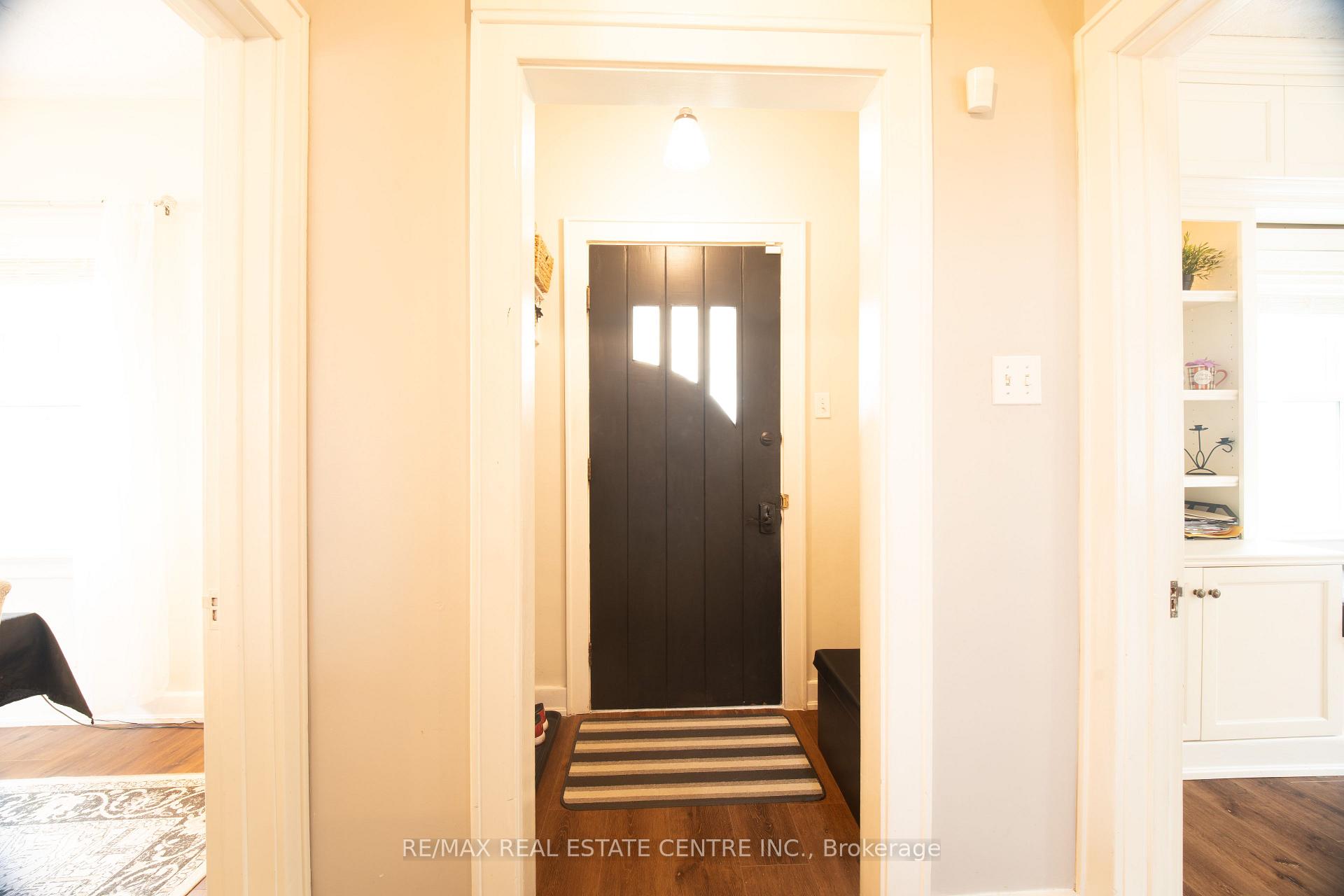 Photo 45 of 5857 Murray Street, Niagara Falls, Dorchester — HOMEH