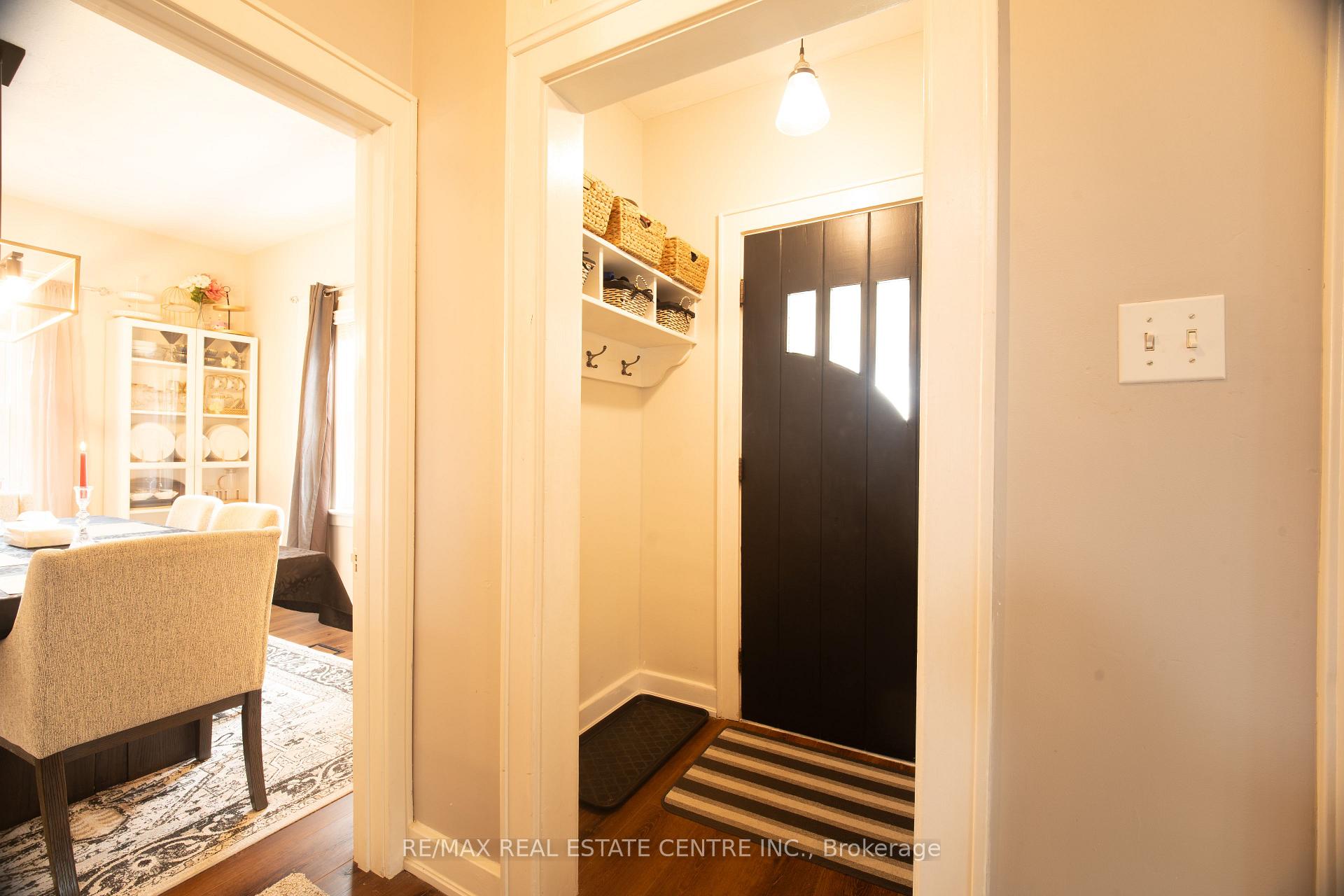 Photo 47 of 5857 Murray Street, Niagara Falls, Dorchester — HOMEH