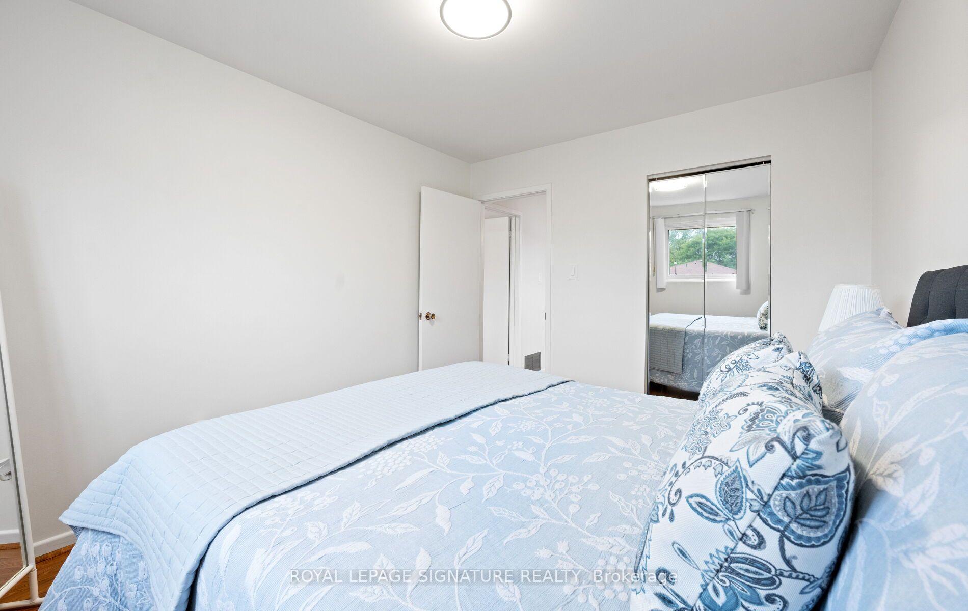 Photo 28 of 783 Dodsworth Crescent, Mississauga, Applewood — HOMEH