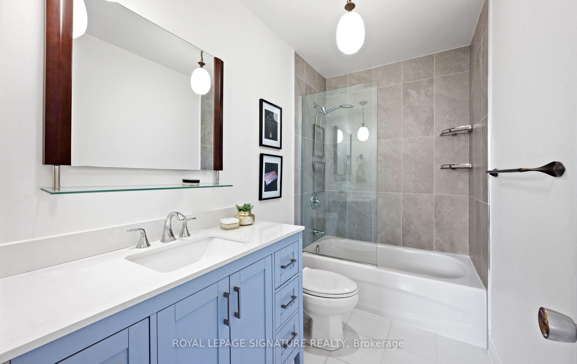 Photo 31 of 783 Dodsworth Crescent, Mississauga, Applewood — HOMEH