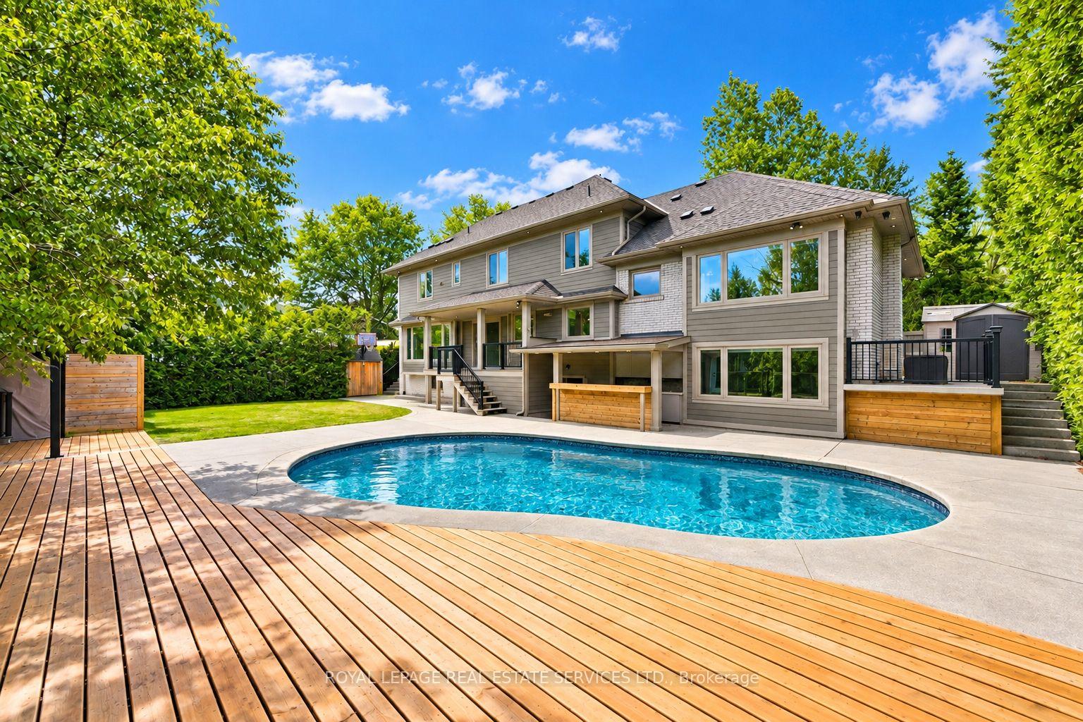 Photo of 1601 Venetia Drive
