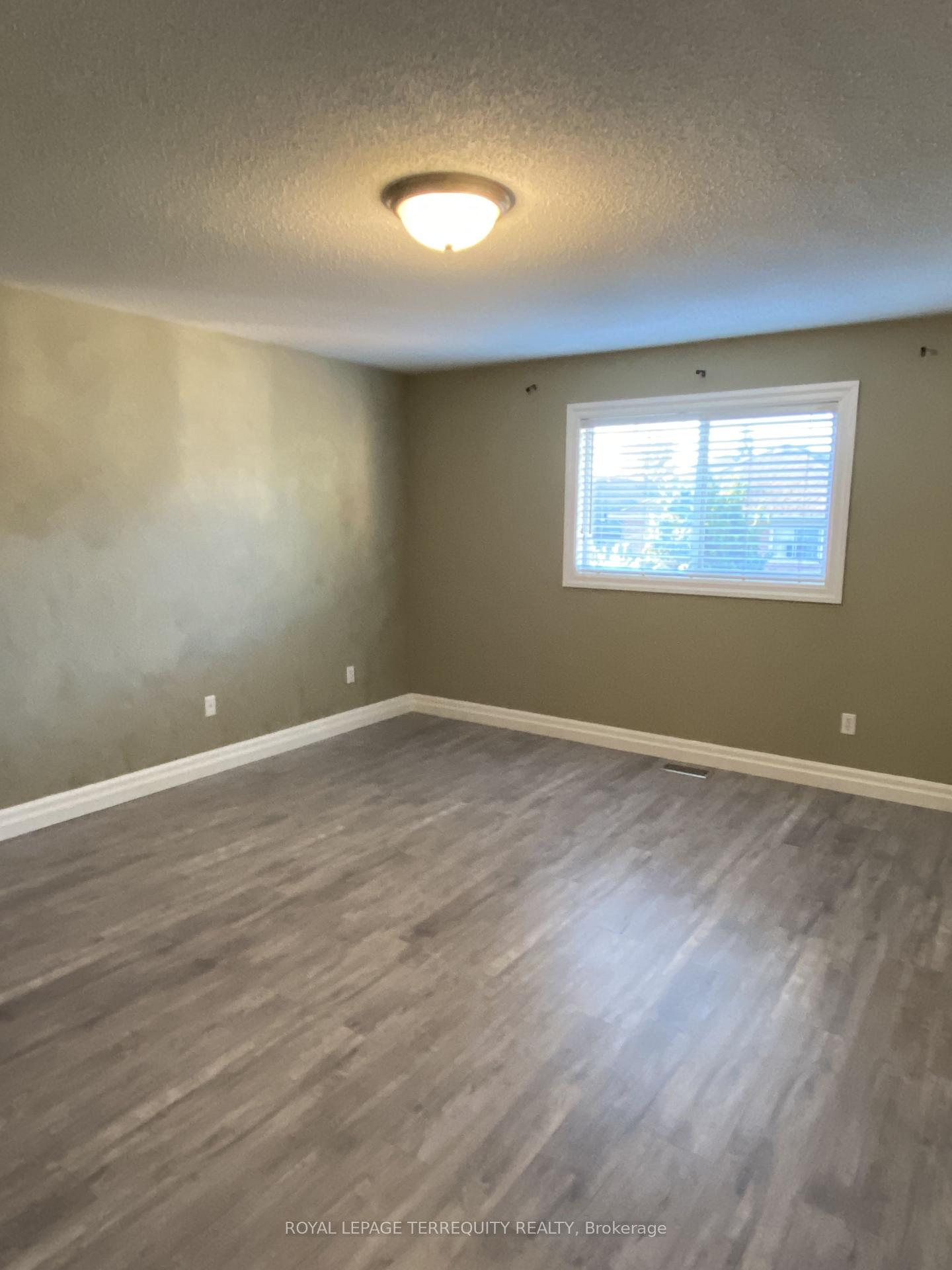 Photo 8 of 135 David Todd Avenue, Vaughan, Sonoma Heights — HOMEH
