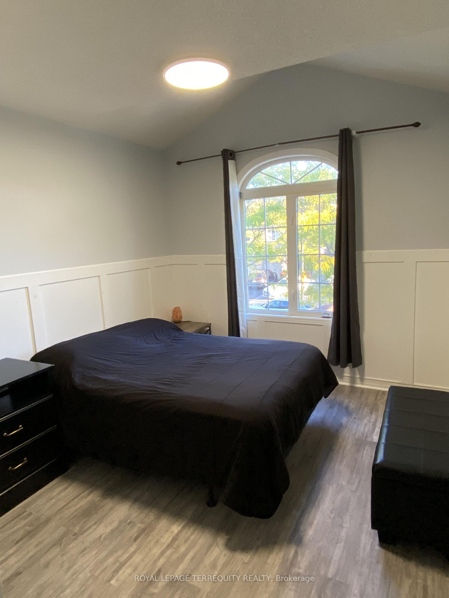 Photo 12 of 135 David Todd Avenue, Vaughan, Sonoma Heights — HOMEH