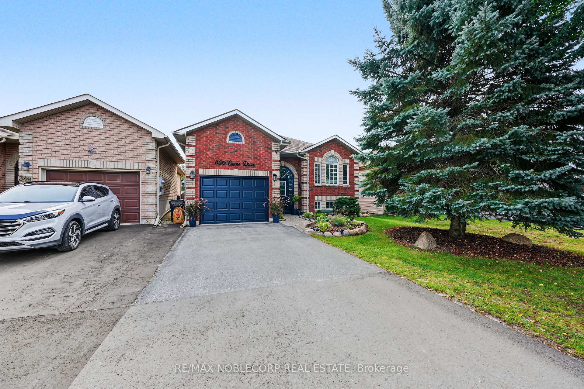Photo 1 of 350 Emms Drive, Barrie, Holly — HOMEH
