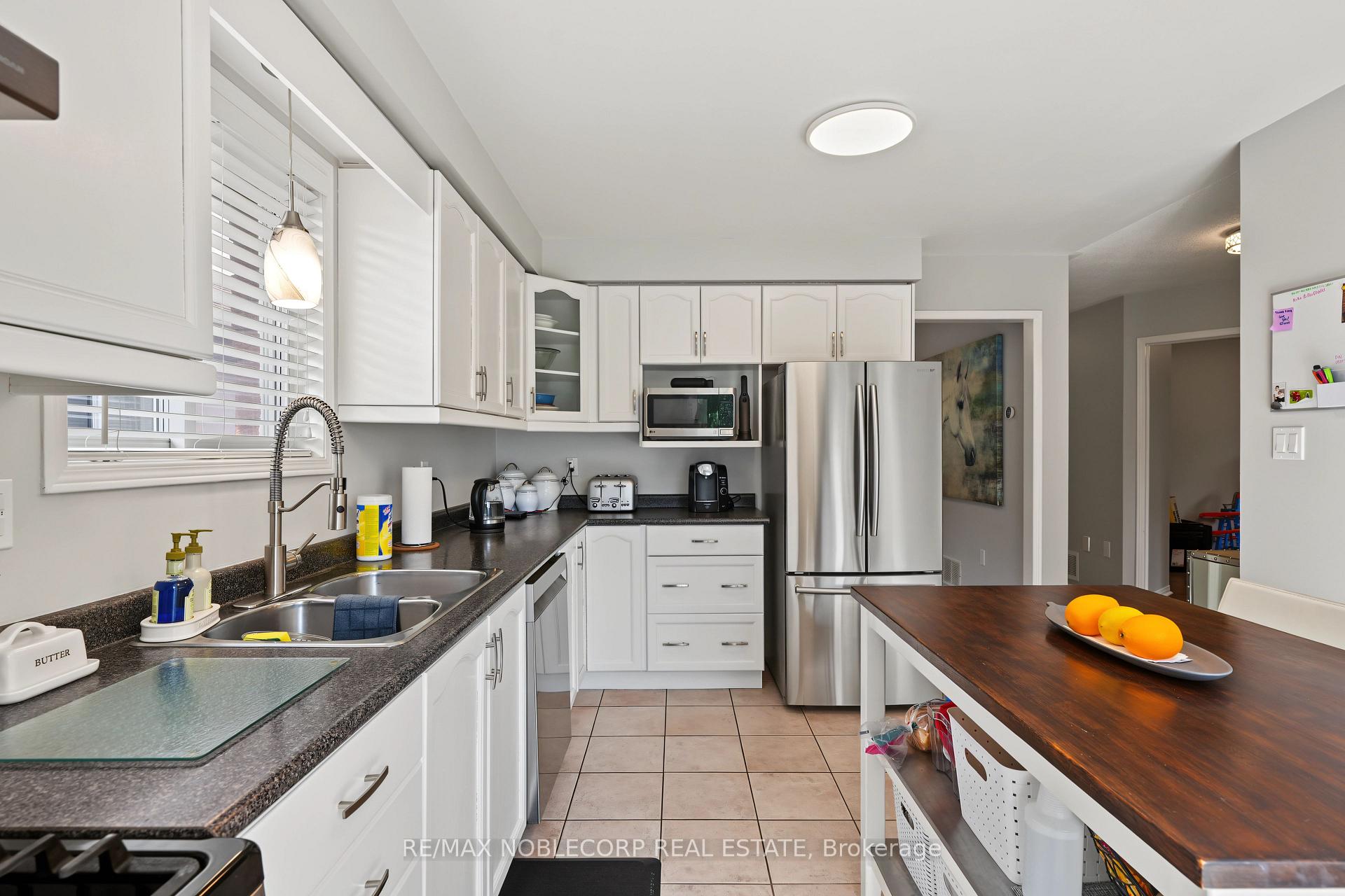 Photo 15 of 350 Emms Drive, Barrie, Holly — HOMEH