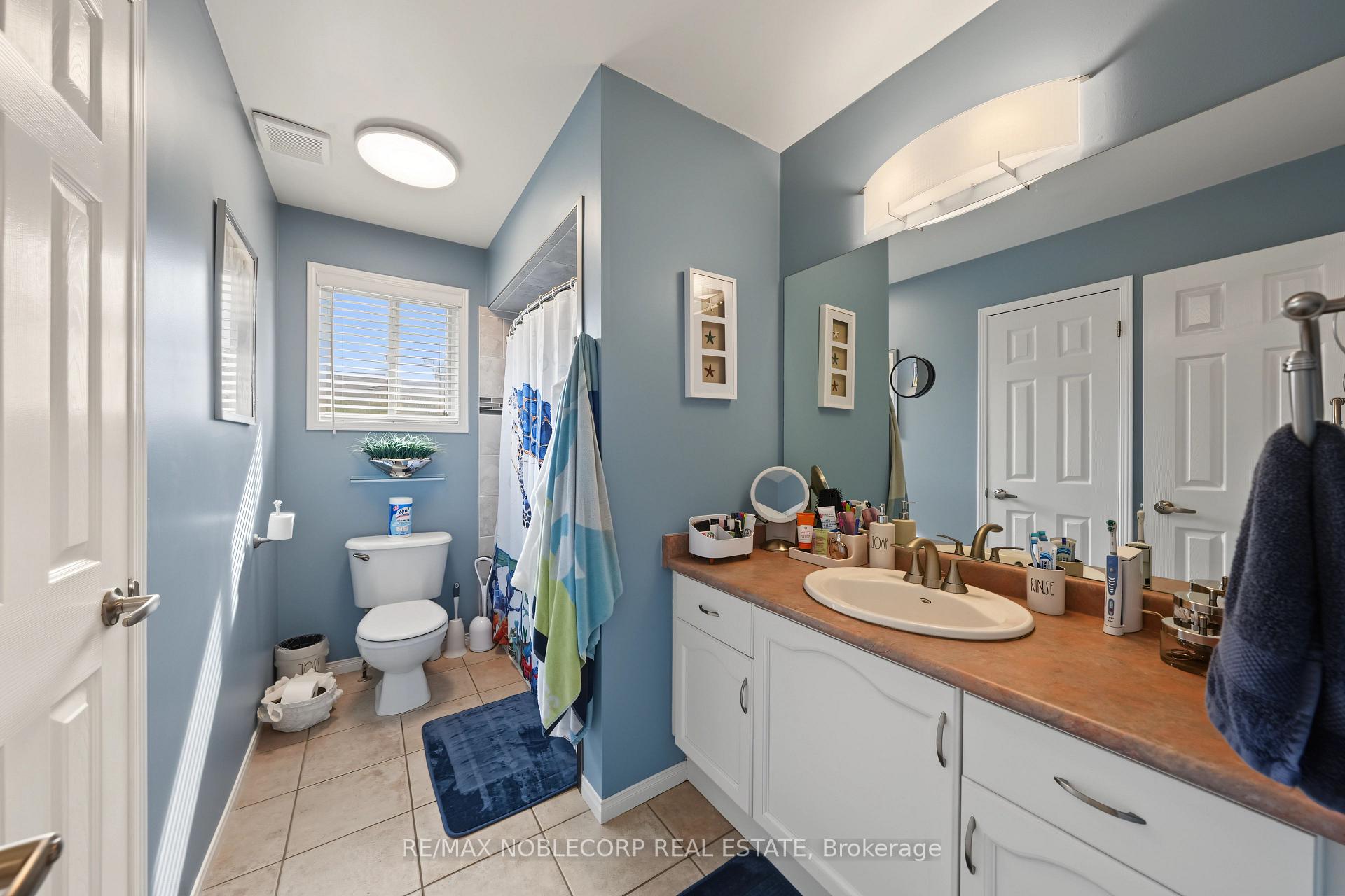 Photo 21 of 350 Emms Drive, Barrie, Holly — HOMEH