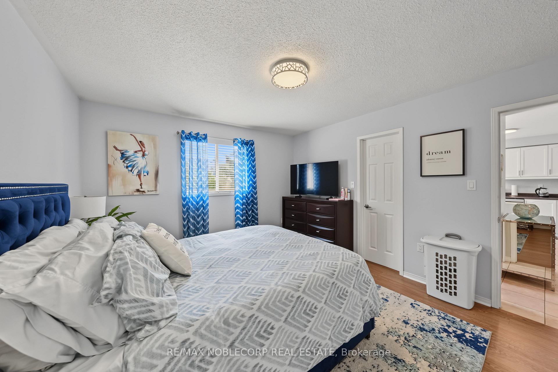 Photo 20 of 350 Emms Drive, Barrie, Holly — HOMEH