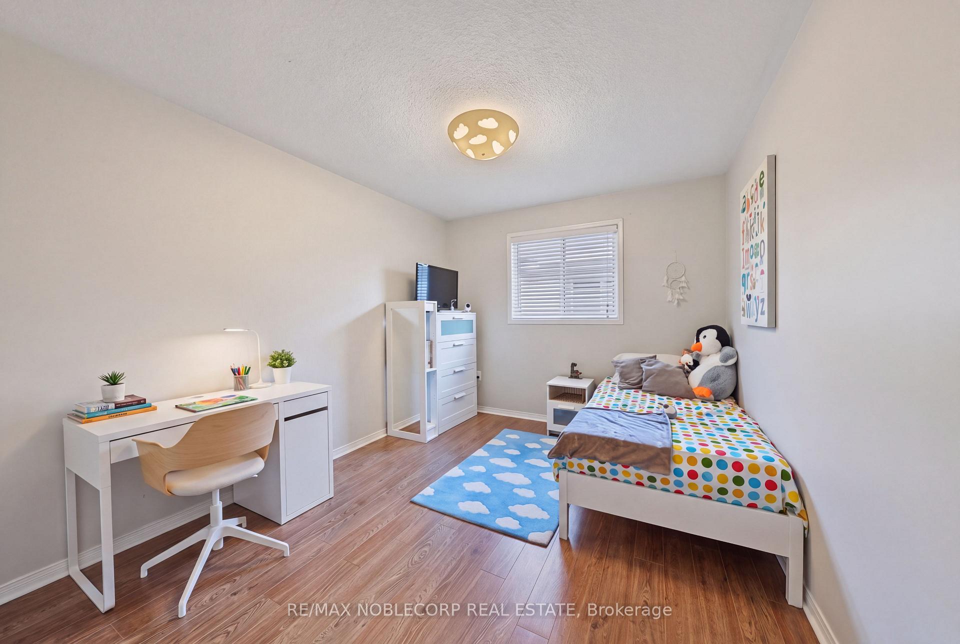 Photo 26 of 350 Emms Drive, Barrie, Holly — HOMEH