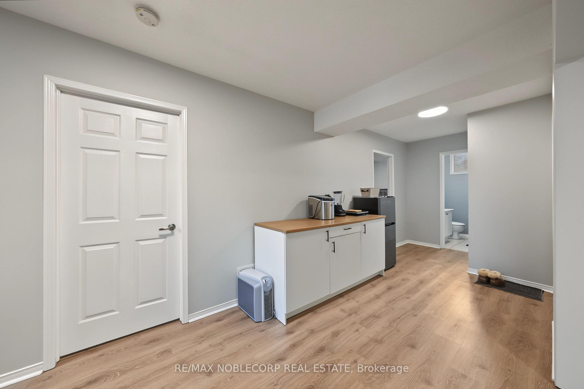 Photo 27 of 350 Emms Drive, Barrie, Holly — HOMEH